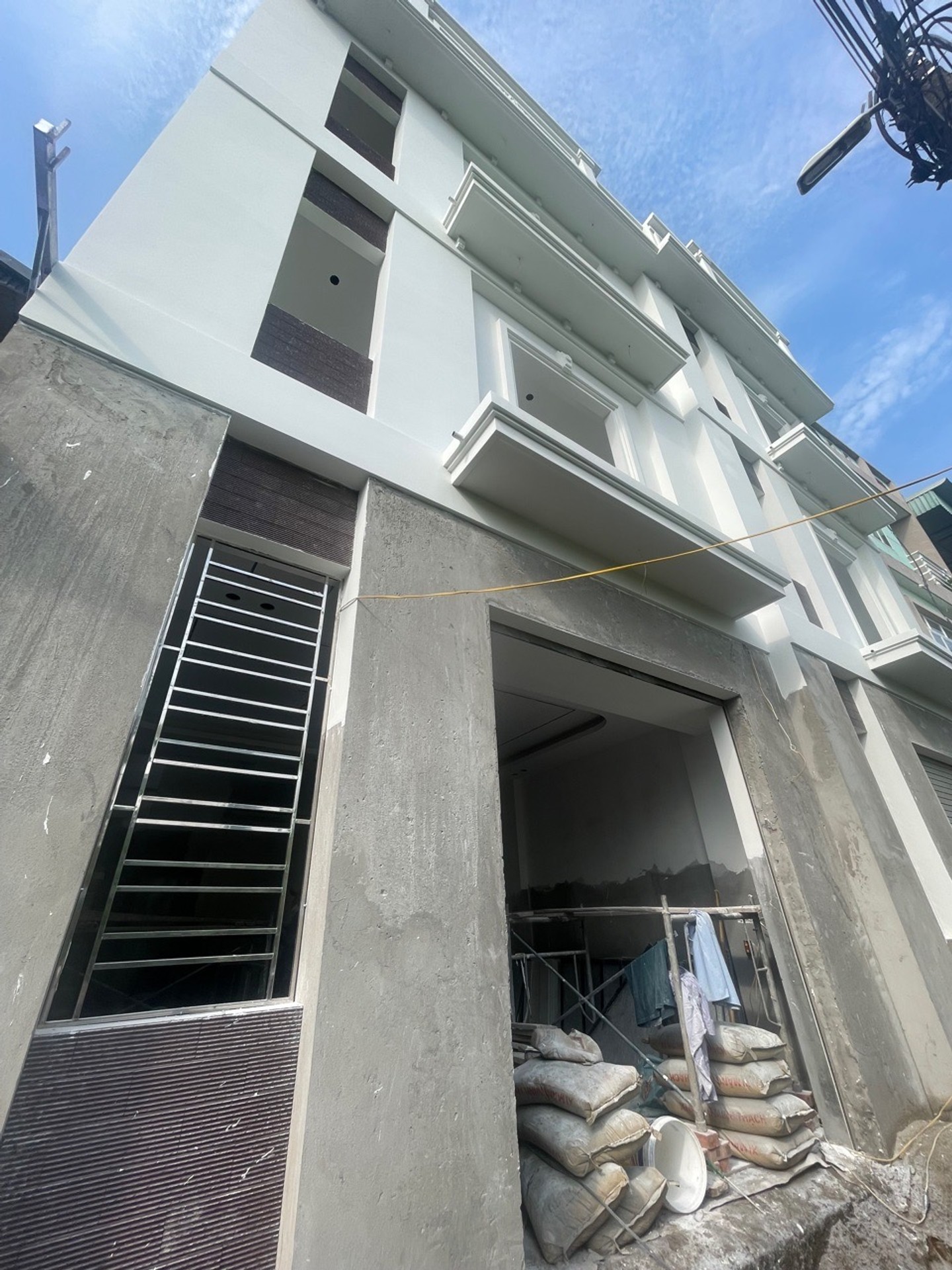 Nhà 3 tầng hướng Bắc tại tổ dân phố Bạch Mai, diện tích 45m²