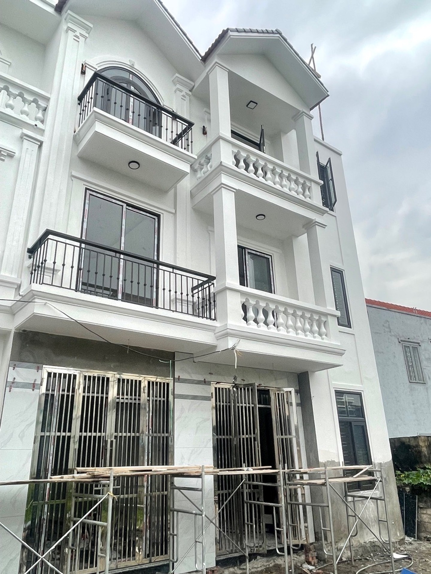 Bán nhà riêng 3 tầng tại Thủy Nguyên, diện tích 45m², gần trung tâm hành chính
