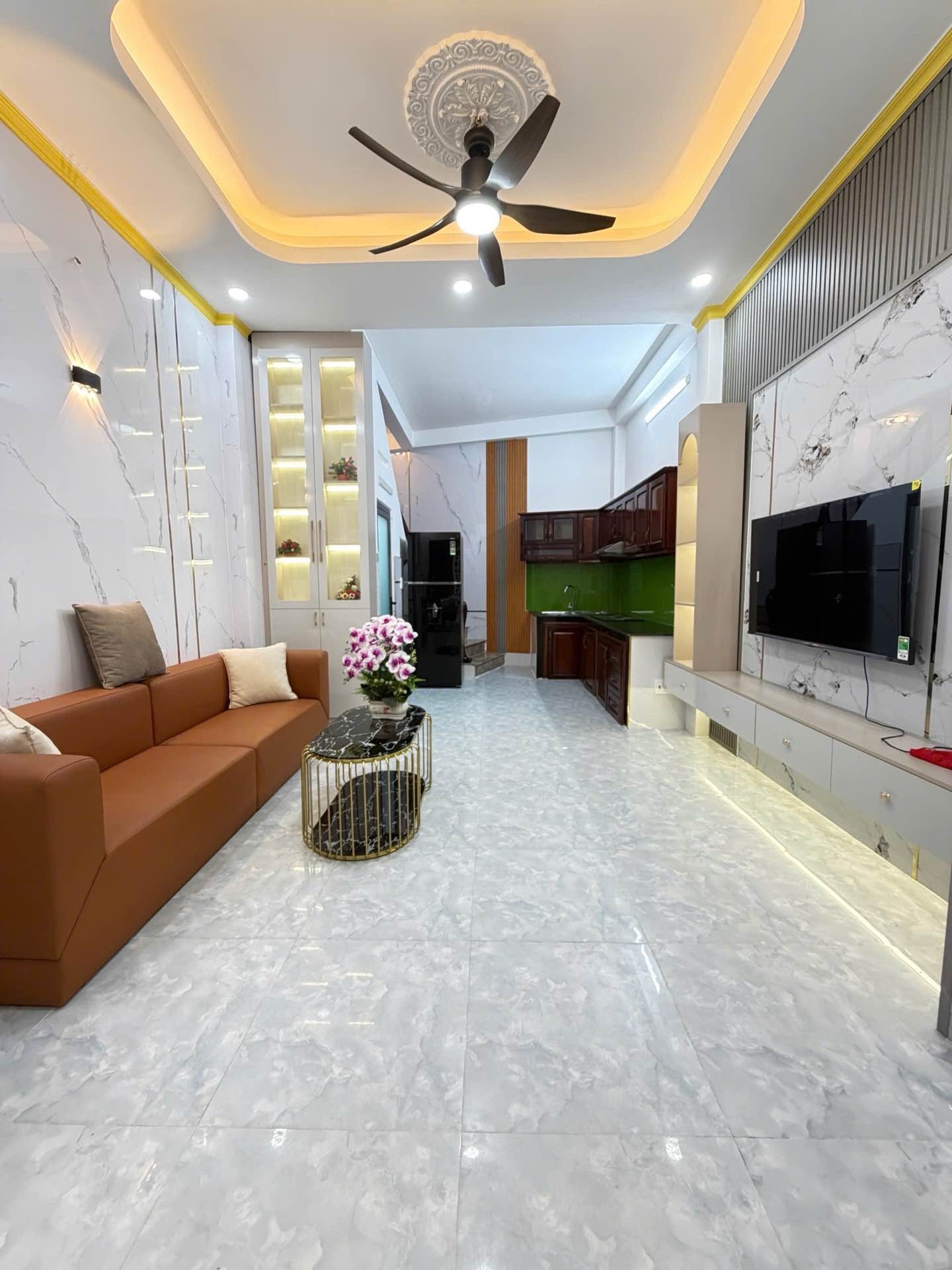 Nhanh tay sở hữu nhà phố 2PN thiết kế hiện đại giá cực hời