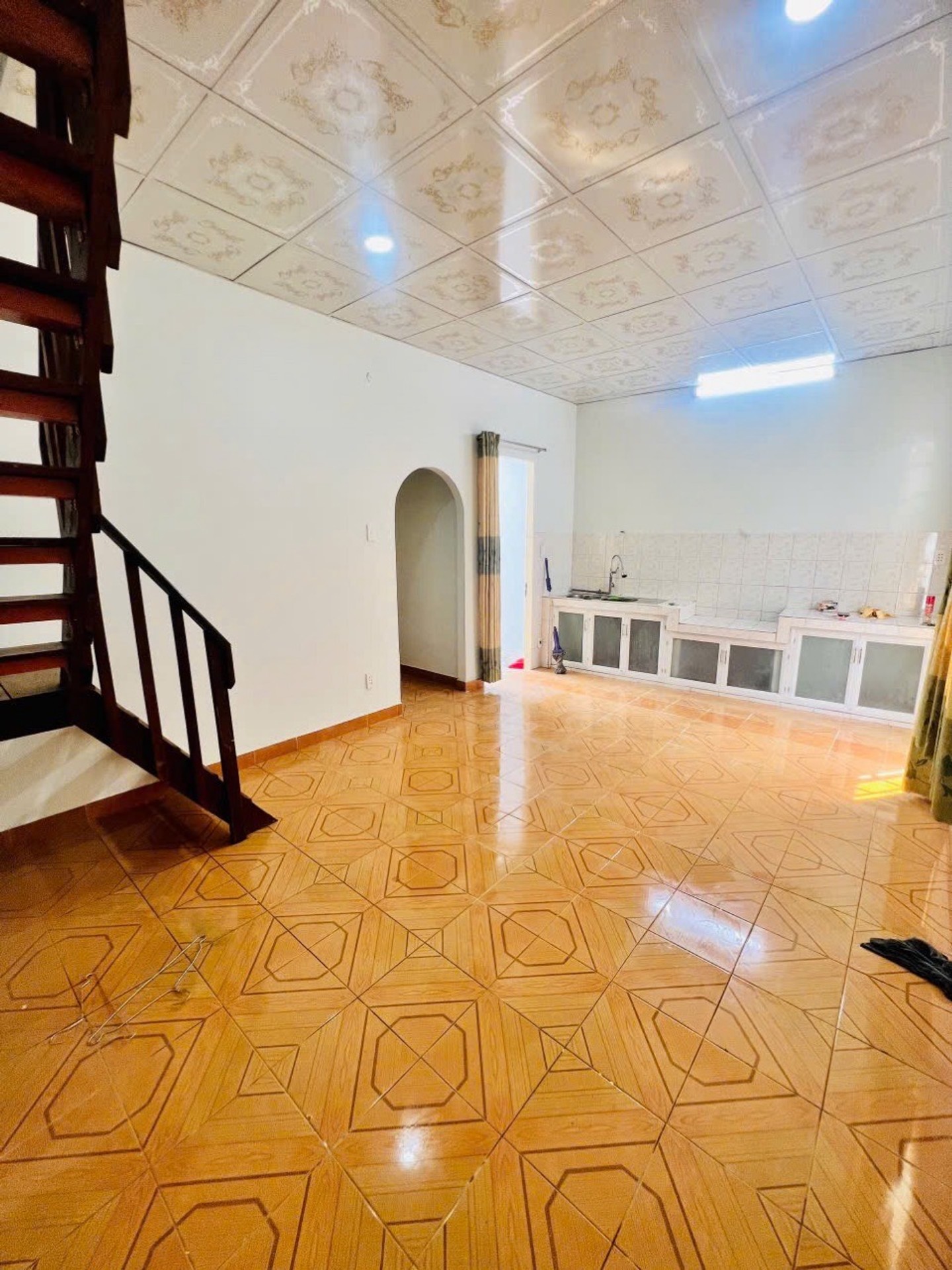 Bán nhà riêng hẻm ô tô Phường Tăng Nhơn Phú B Cũ, diện tích 98.9m2, giá 8.x tỷ