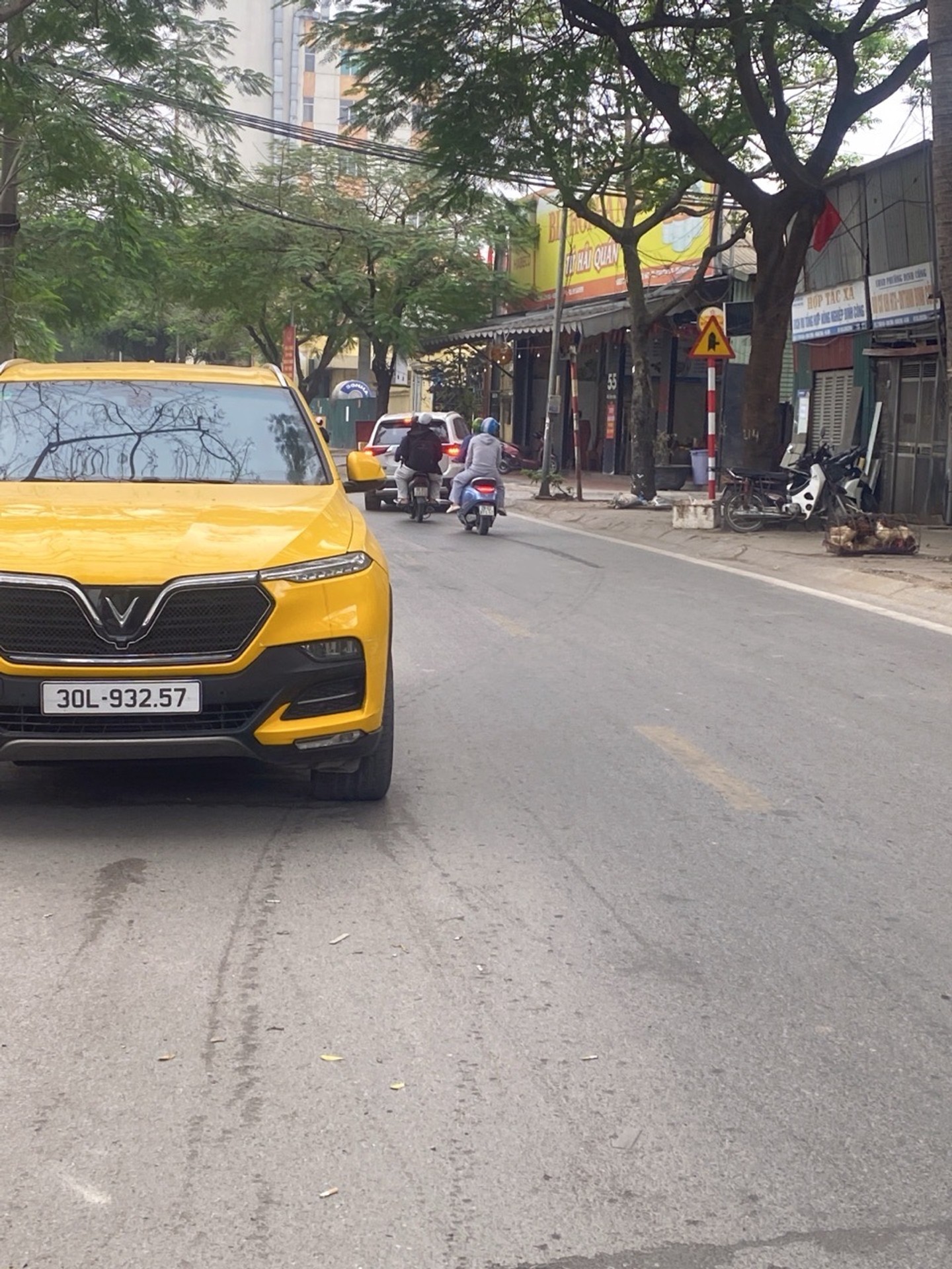 Cơ hội sở hữu nhà 61m2, lô góc Định Công Thượng, mặt ngõ thông, ô tô tránh nhau, ngõ to như phố.