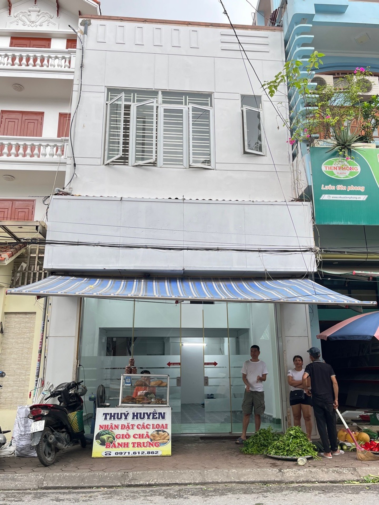 Nhà mặt phố Phủ Thượng Đoạn vị trí kinh doanh tiềm năng gần chợ sầm uất