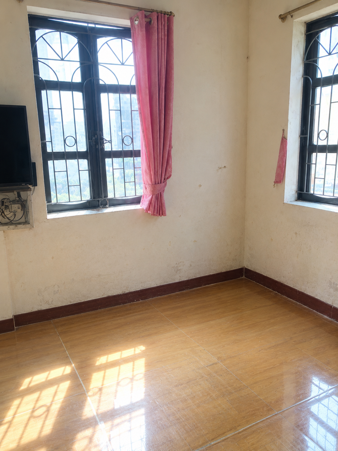 DƯỚI 5 tỷ- GẦN 50m2- pháp lý chuẩn trung tâm Long Biên