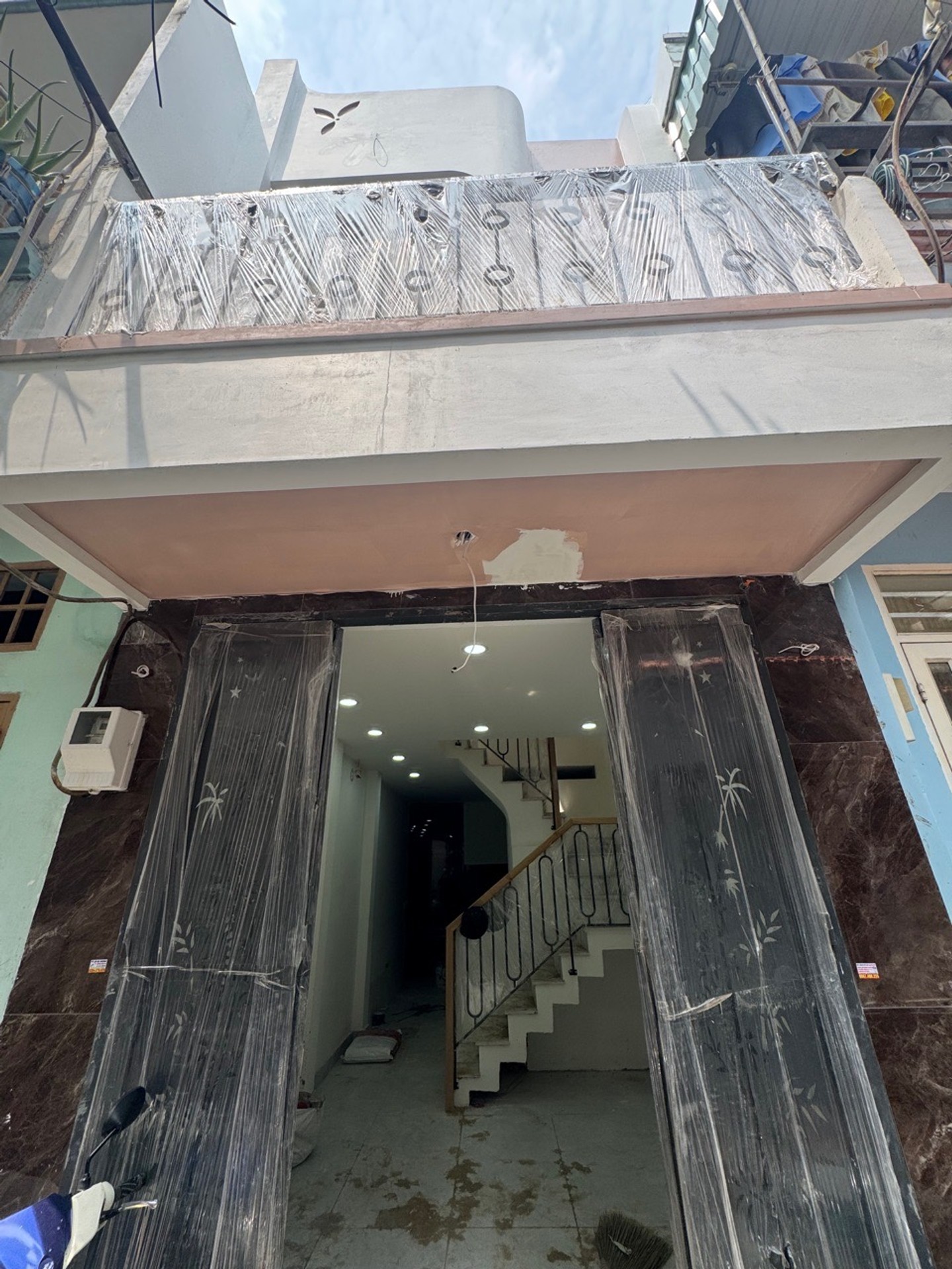 Mã số 650
Bán nhà đường Bùi Quang Là , Gò Vấp.