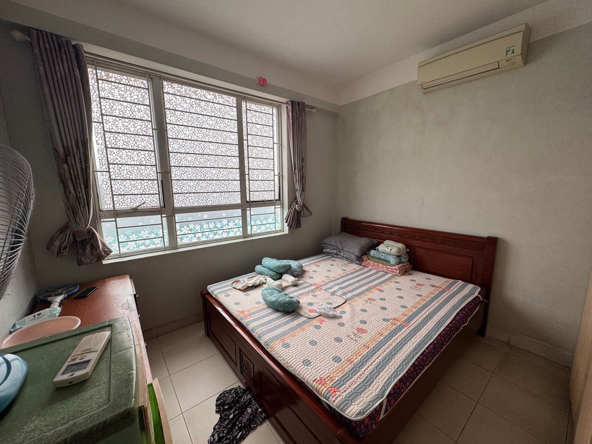 Bán căn hộ 2PN rộng 62m2 tại trung tâm Sài Đồng giá 3.5 tỷ
