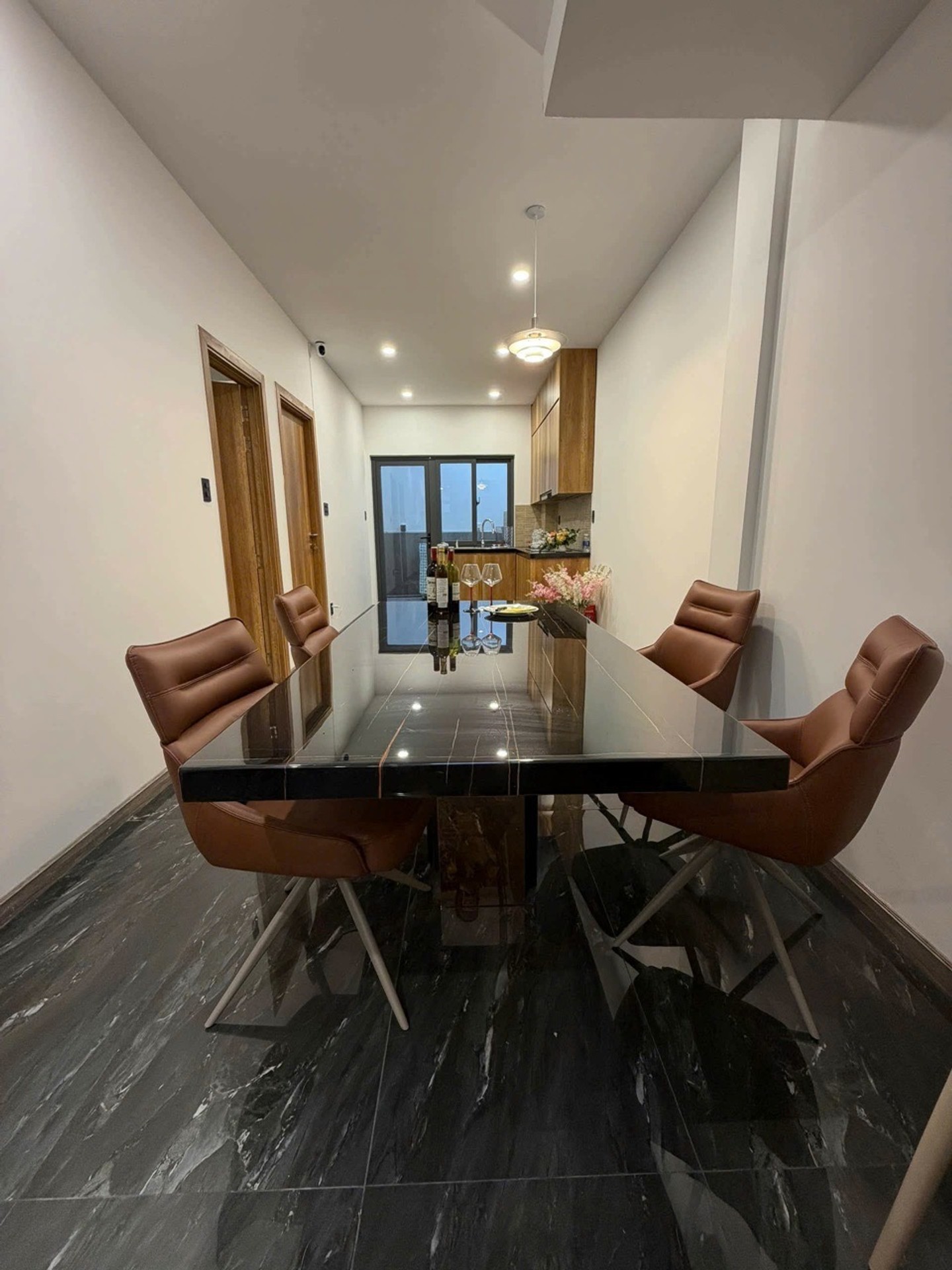 Bán nhà mặt phố ngayTân Quy, Quận 7, ngang 6.6m, 3 tầng, pháp lý rõ ràng - 0934 194 634 Em Quý
