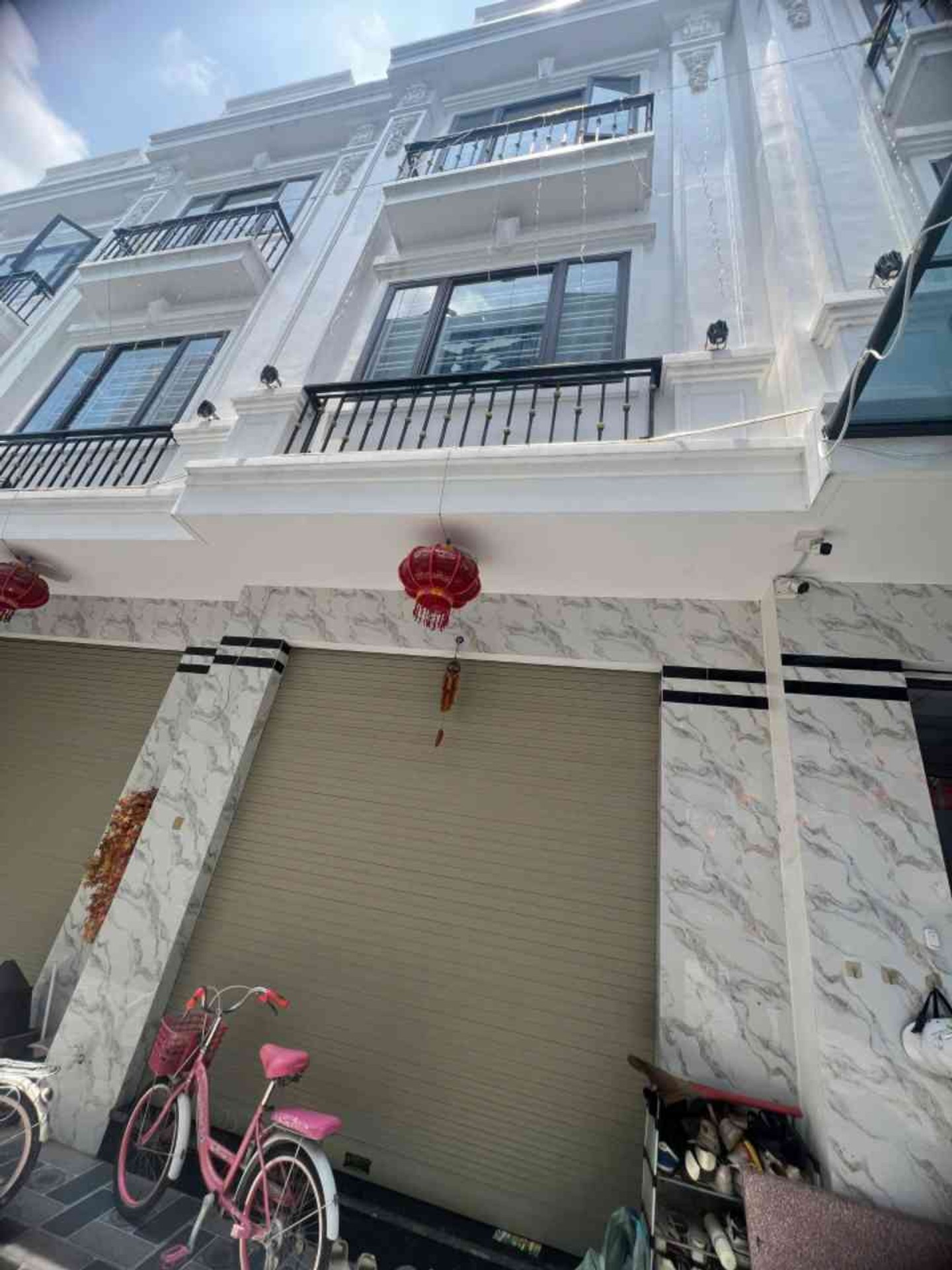 Nhà riêng 3 tầng diện tích 45m² hướng Đông Nam tại trung tâm quận Kiến An, Hải Phòng