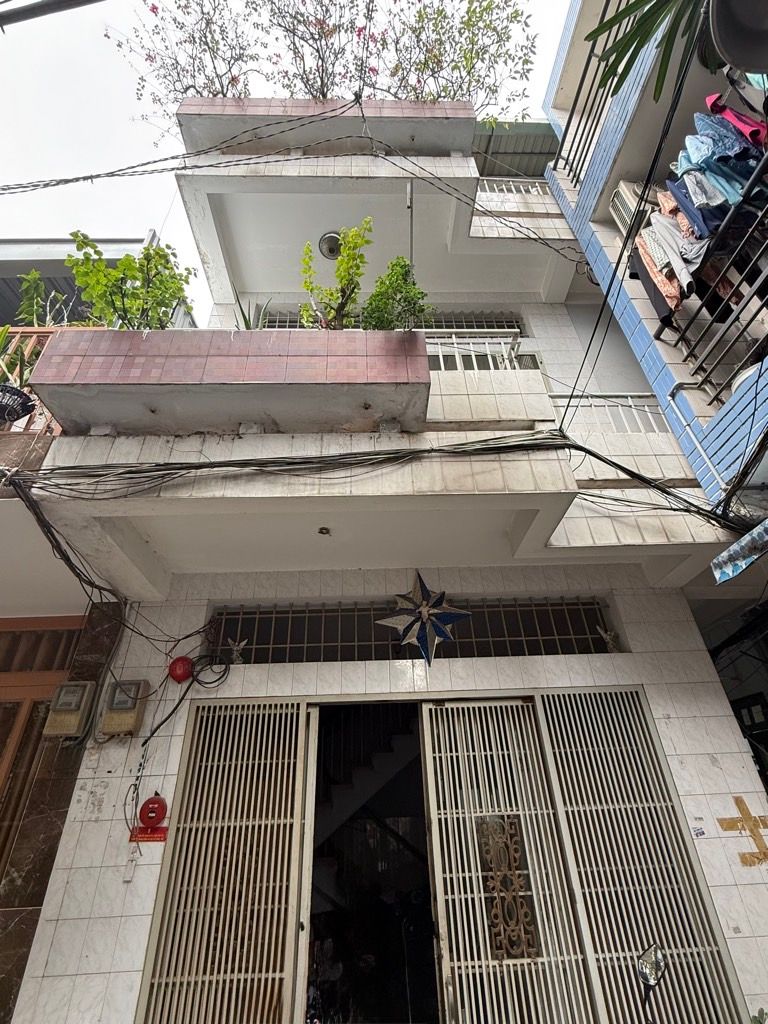 Nhà Phú Nhuận 4 Tầng 5 Phòng Ngủ Giá Mới 5.99 Tỷ
