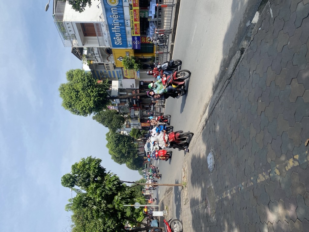 Nhà mặt phố Quang Trung - Kinh doanh đỉnh, sổ hồng riêng