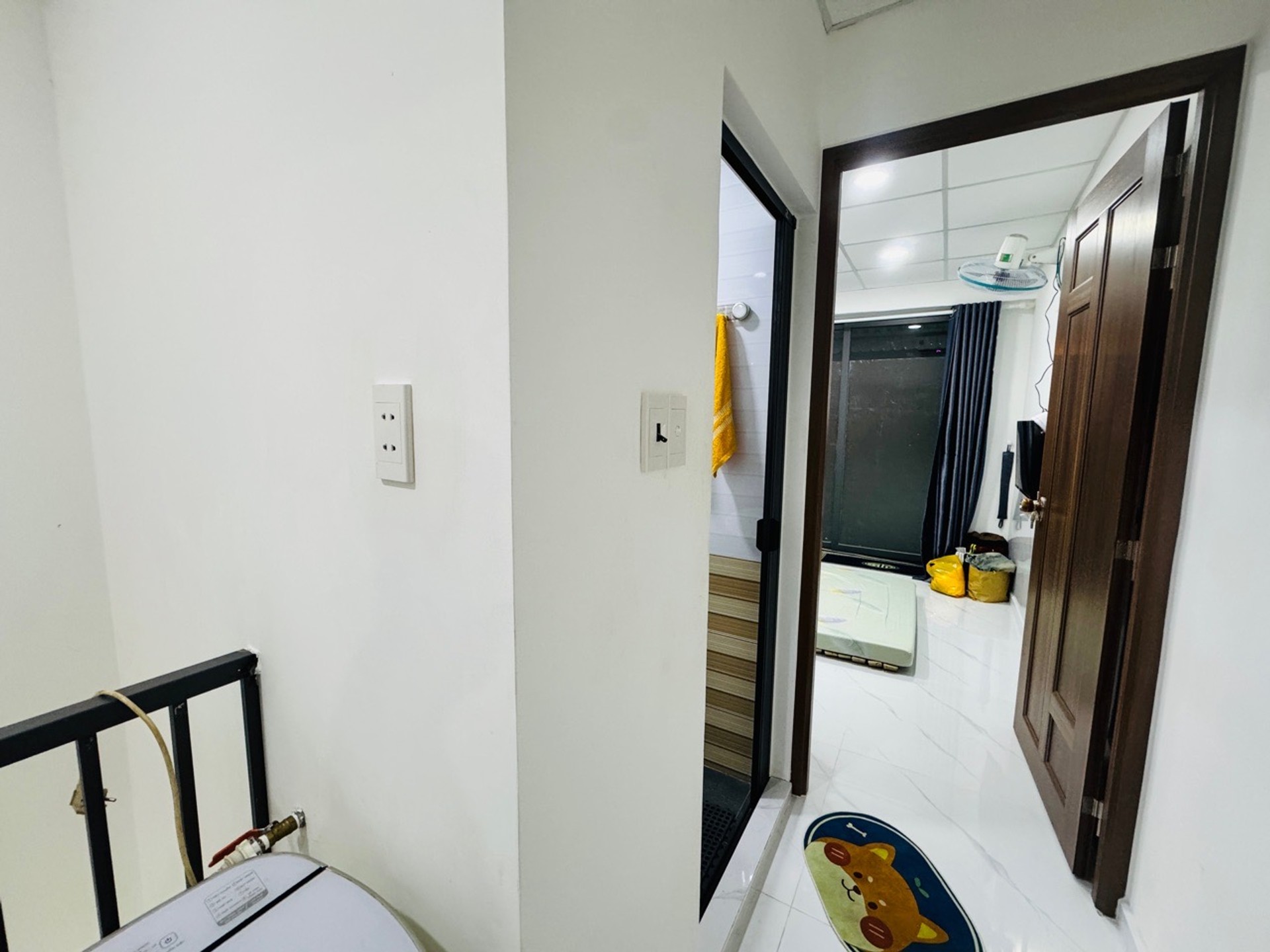 Nhà 2 tầng 28m2, 2 phòng ngủ, giá 2,9 tỷ tại quận 8