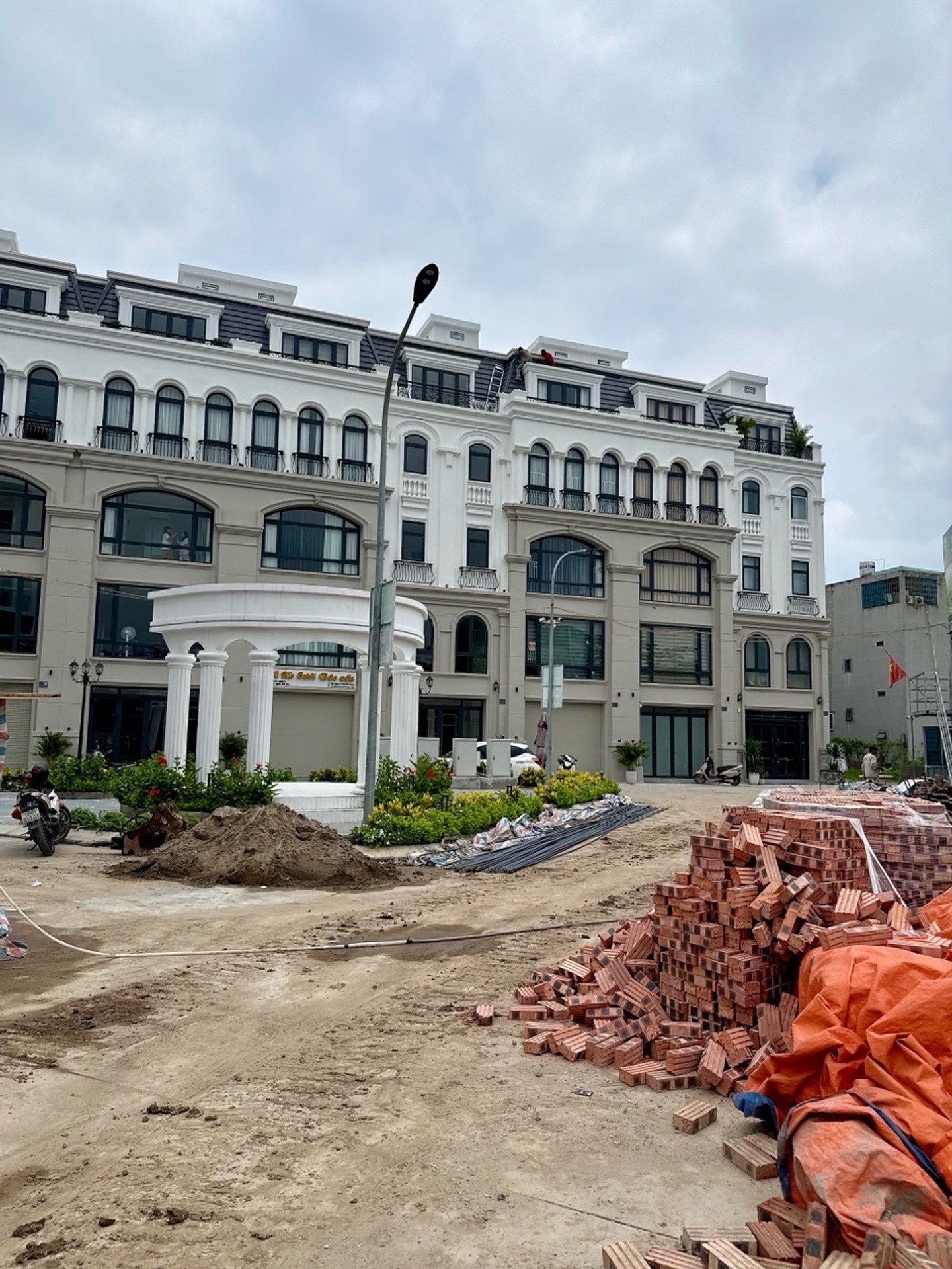 Cơ hội sở hữu Shophouse 5 tầng sang trọng tại trung tâm Thư Trung, Hải Phòng