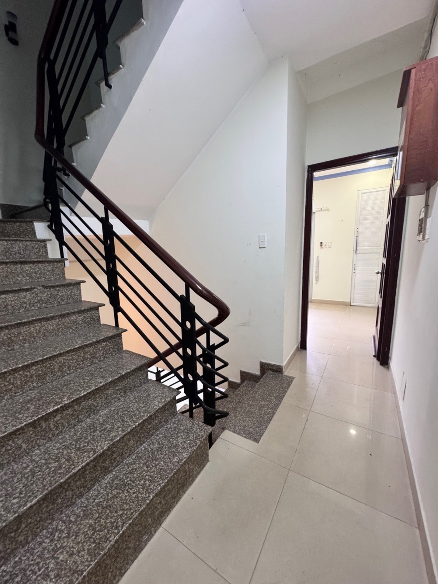Chính chủ cần bán nhà MT khu Cao Lỗ