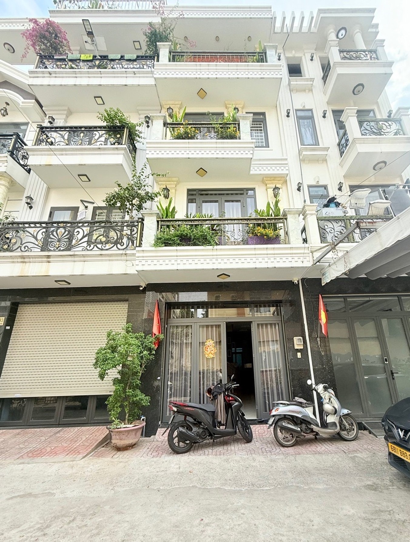 NHÀ MỚI ĐẸP KHU VI.P TÂY THẠNH -TÂN PHÚ -FULL NỘI THẤT -66M2 -4 TẦNG