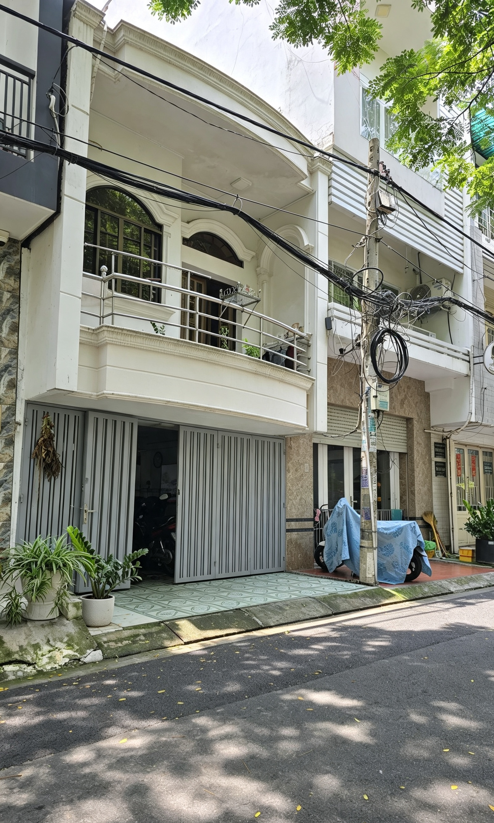 MẶT TIỀN KINH DOANH BÌNH PHÚ – 40M² – ĐƯỜNG 12M CÓ LỀ 2M – SỔ A4 KHÔNG LỘ GIỚI – NHỈNH 5 T.