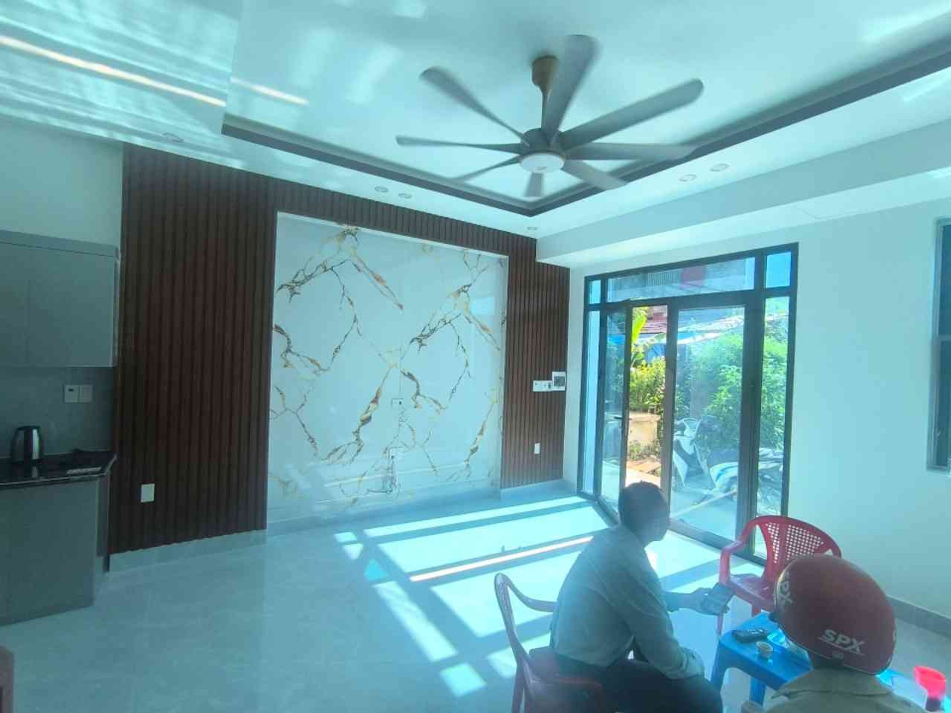 Nhà riêng 3 tầng mới xây tại khu dân cư yên tĩnh, ngõ rộng thoáng