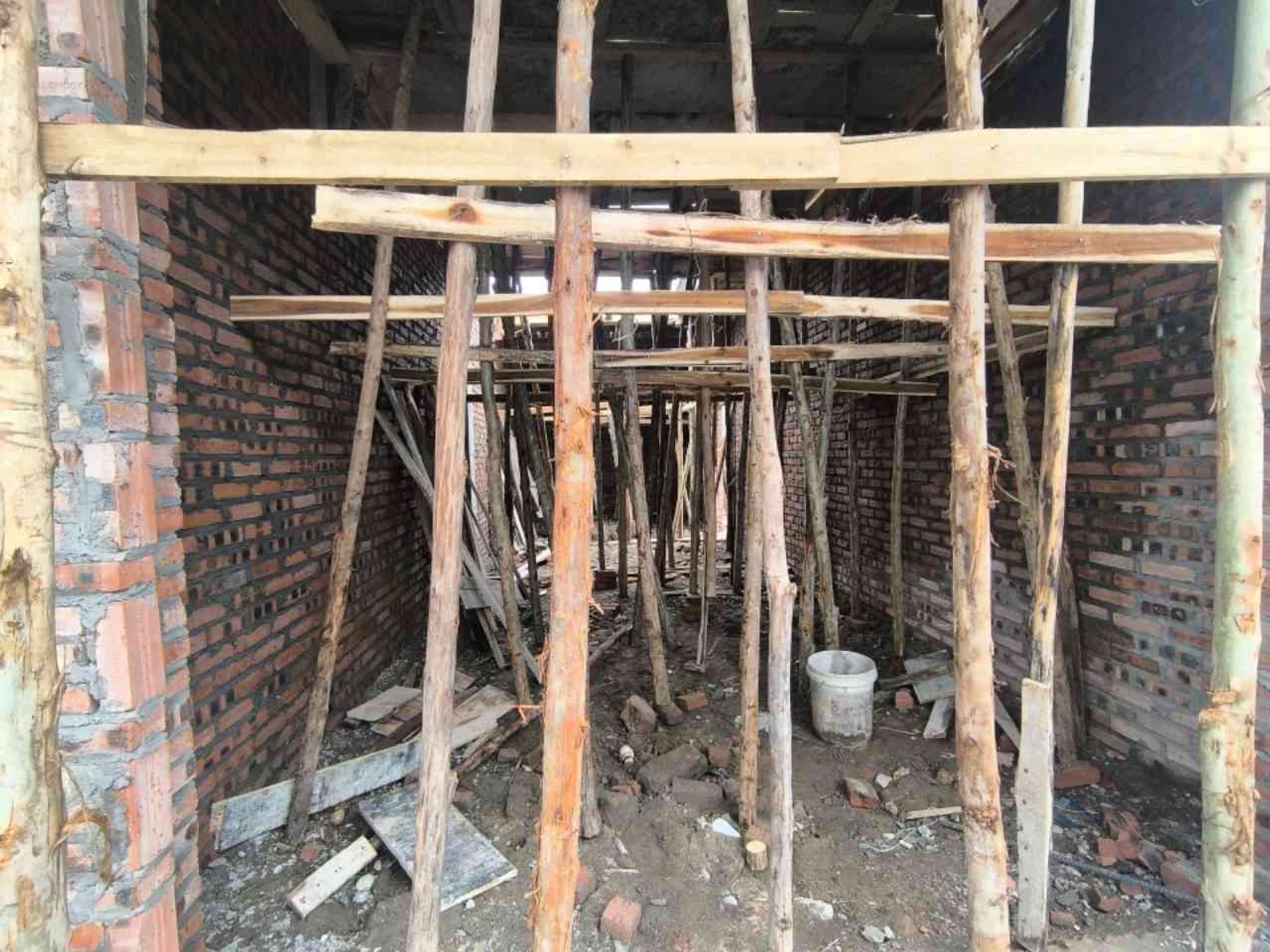 Nhà 3 Tầng Góc Ngõ Ô Tô Đỗ Cửa Sát Trường Chợ