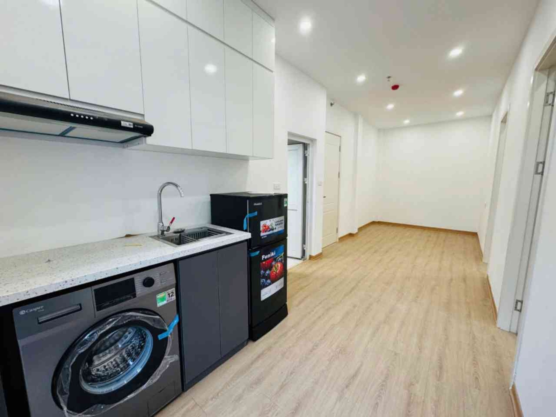 Nhà riêng 6 tầng gần Hồ Đầm Hồng, khu vực Vành Đai 2.5, Khương Trung