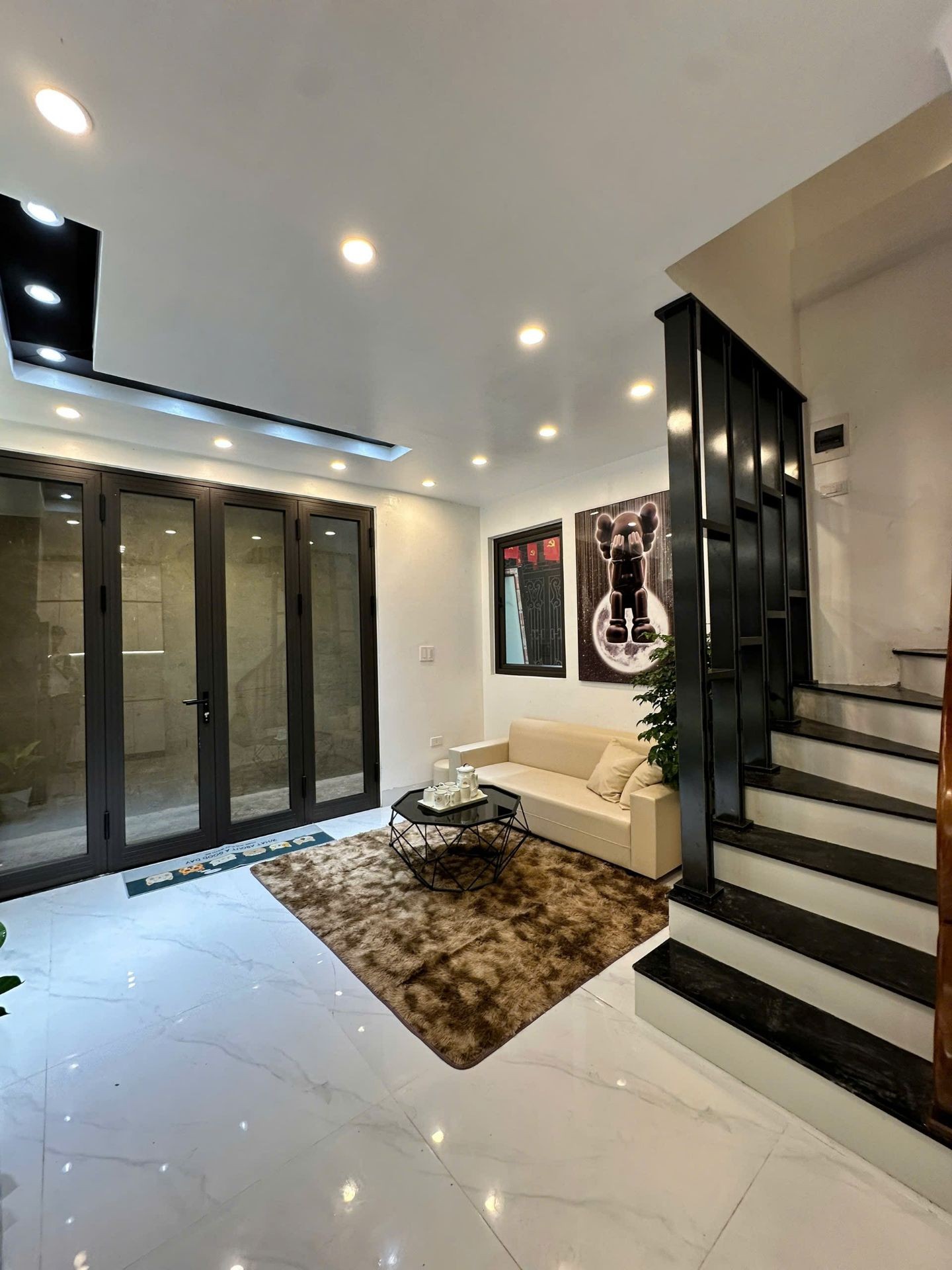 Bán nhà riêng 4 tầng diện tích 22m² tại phường Tôn Đức Thắng, Hà Nội