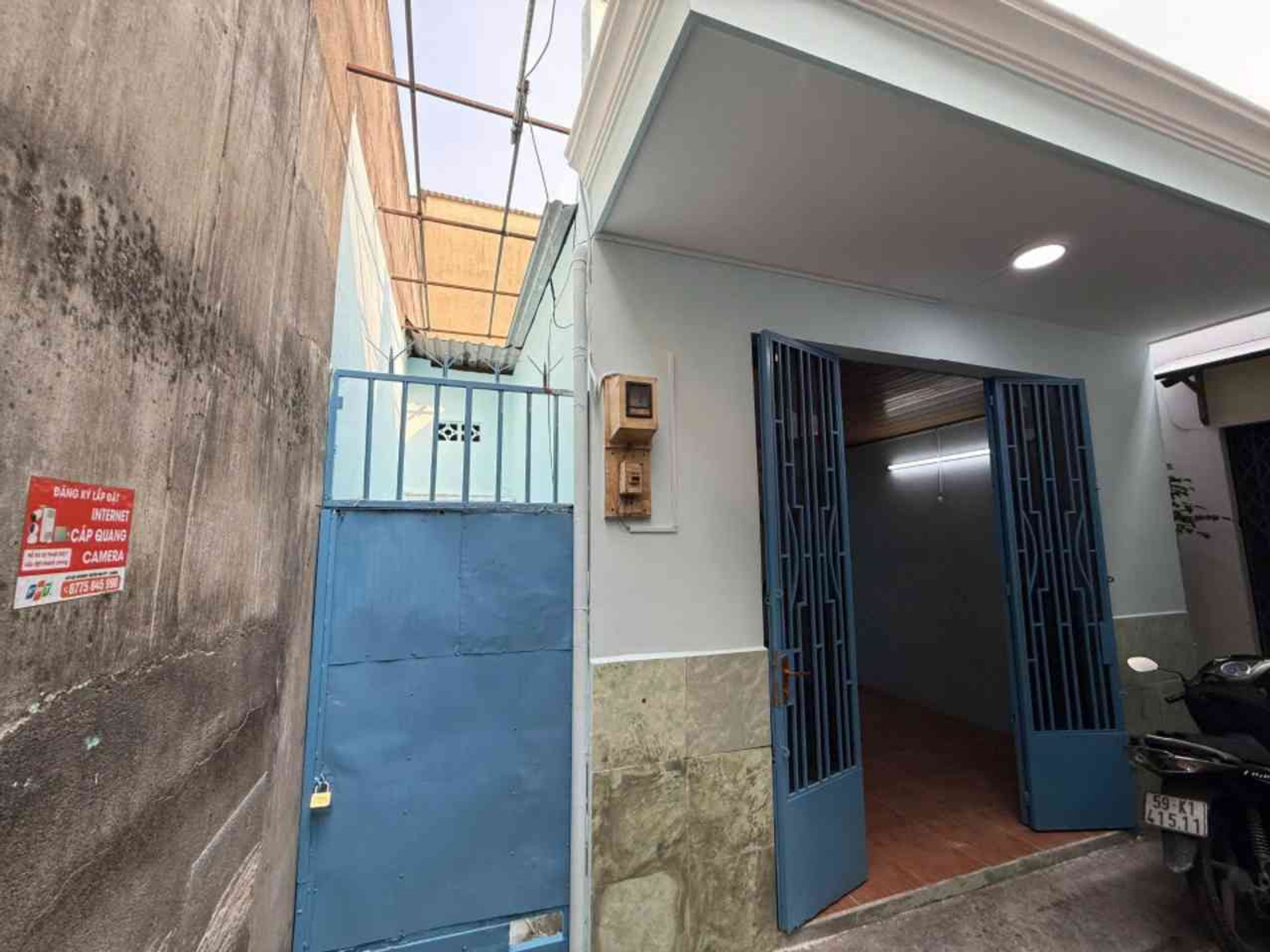 Bán nhà hẻm Trần Thanh Mại 37m2 giá chỉ 2,3 tỷ gần chợ Bà Hom