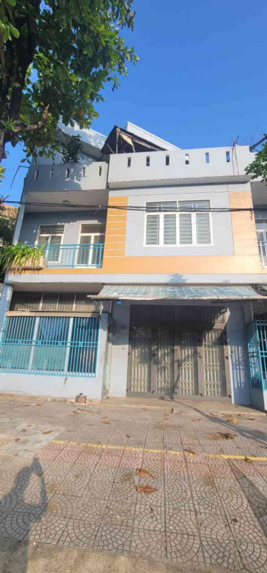 Nhà mặt phố rộng thênh, kinh doanh đỉnh, cực hiếm tại trung tâm thành phố