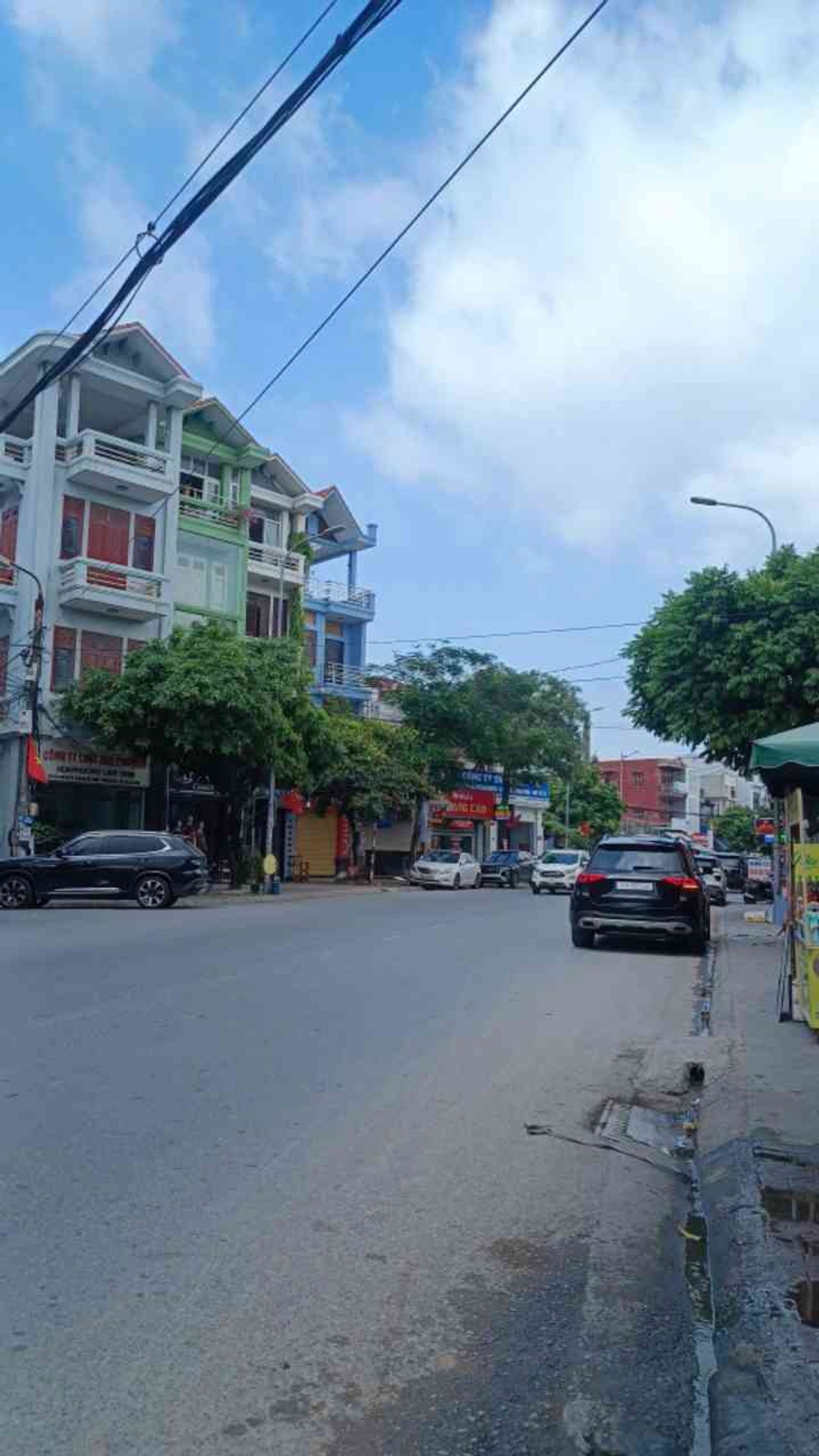 Nhà mặt ngõ cực đẹp, siêu kinh doanh tại Hoa Hậu Ngõ