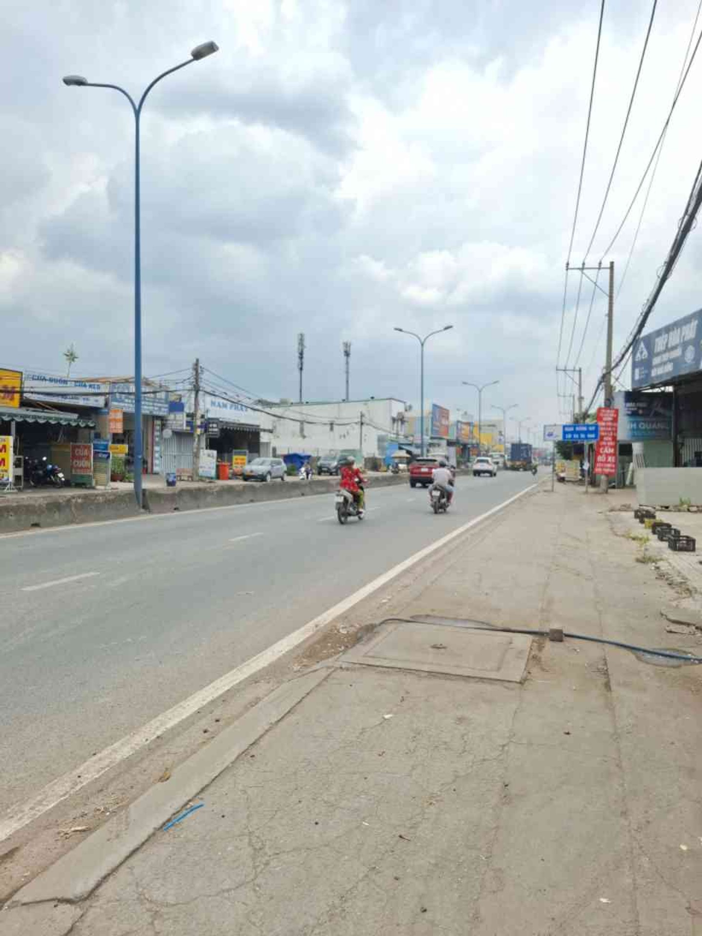 Bán nhà đất 1 tầng 483m2 phường Trần Văn Giàu giá 11.3 tỷ