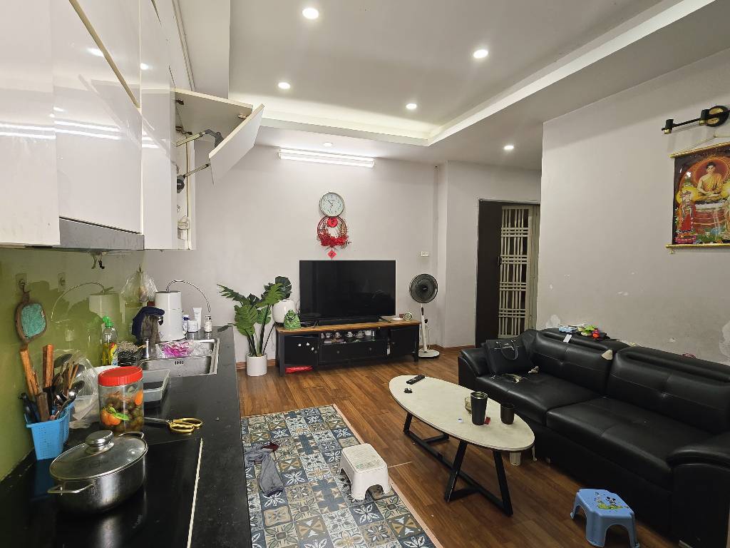 Căn hộ 3 phòng ngủ diện tích 91,7m² view thoáng, nhiều tiện ích tại Long Biên