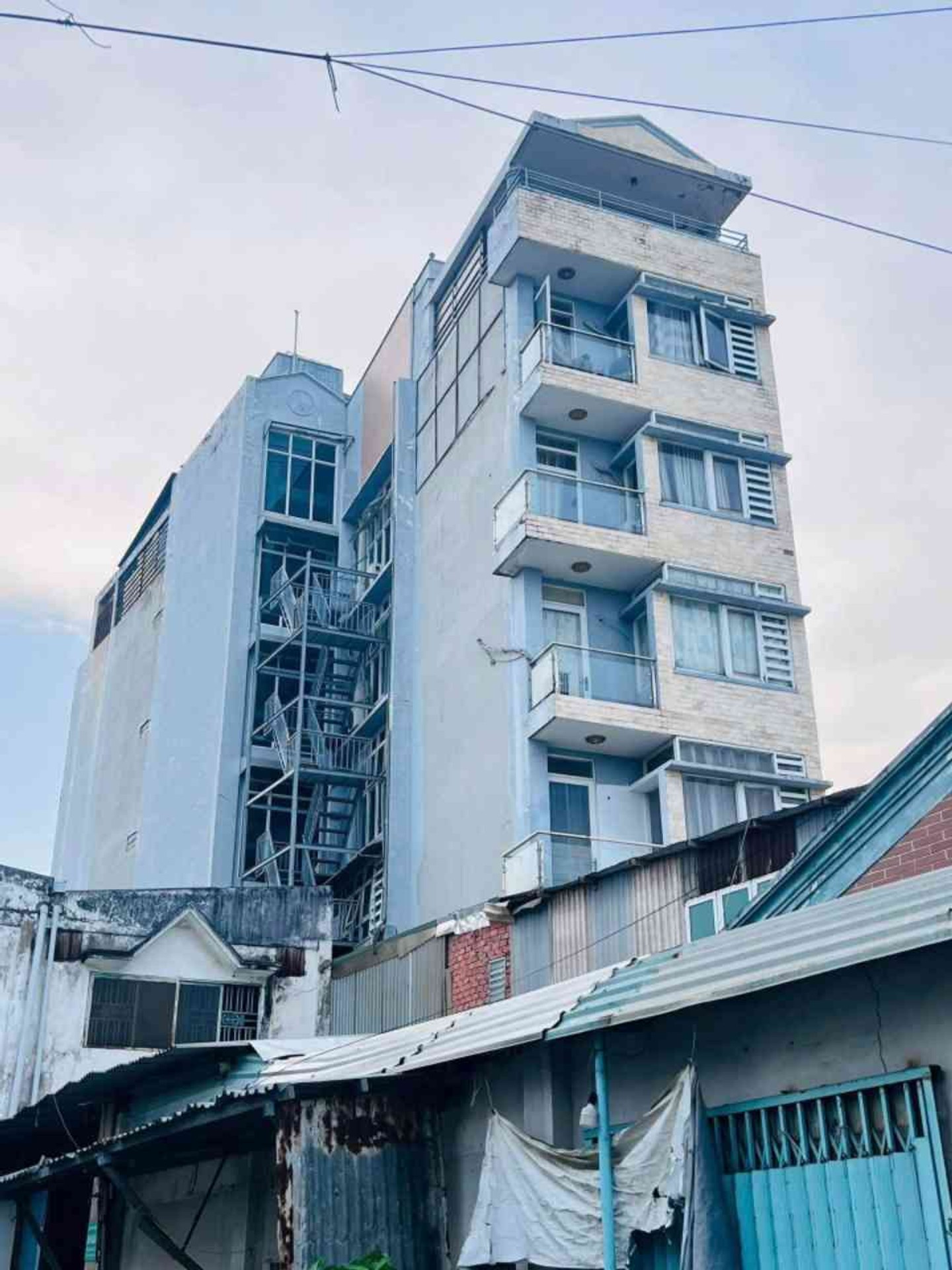 Bán nhà mặt phố 7 tầng diện tích 276,6 m2 tại Quận Bình Tân, TP.HCM