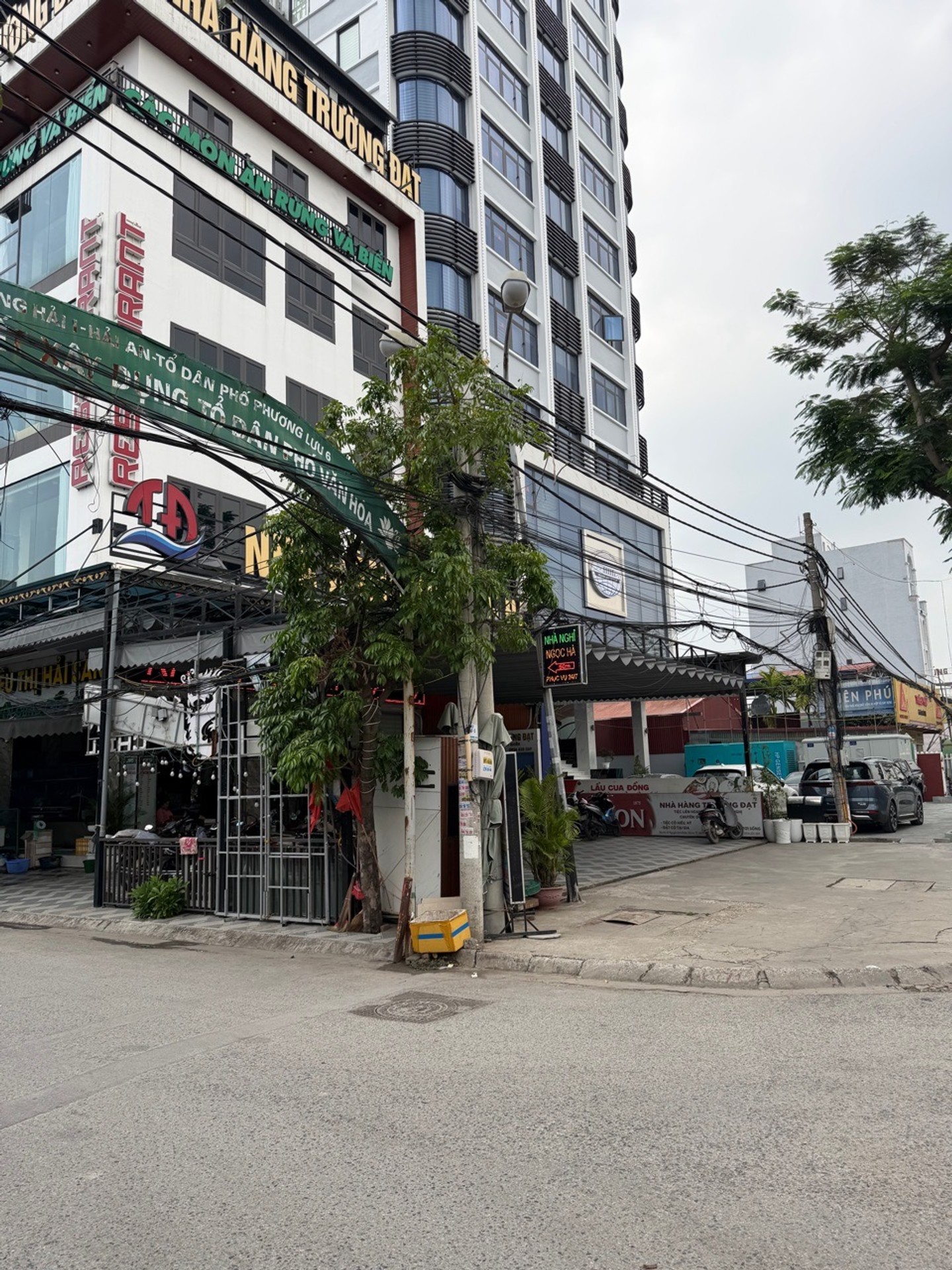 Nhà mặt phố Nguyễn Bỉnh Khiêm, vị trí đắc địa ngay ngã tư Lê Hồng Phong