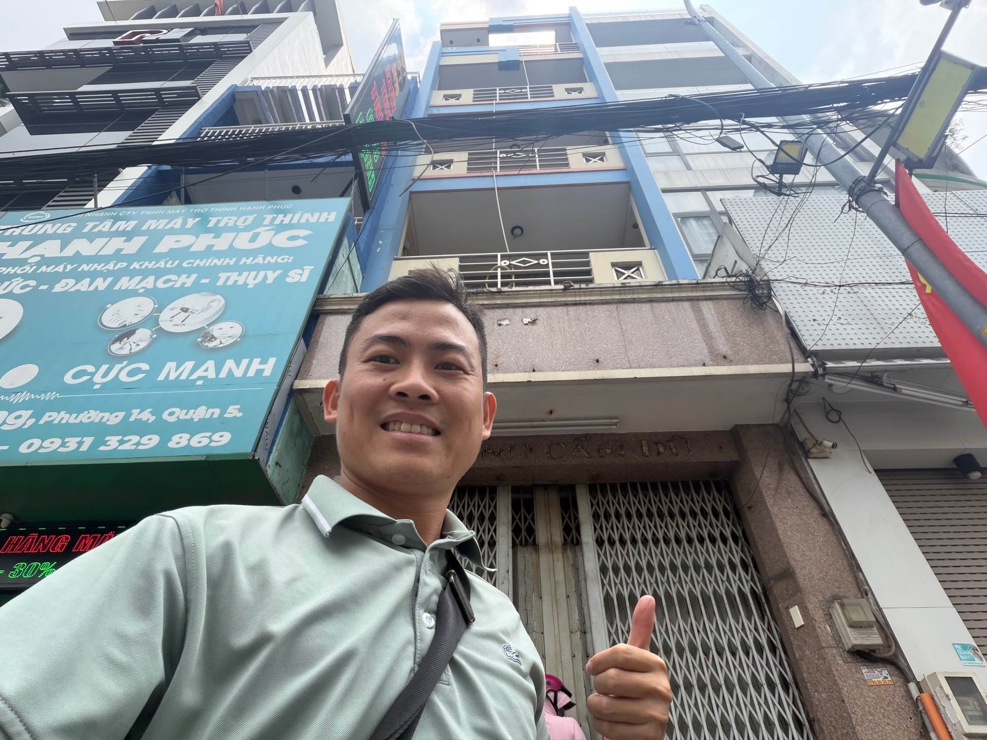 Nhà mặt phố siêu đẹp tại trung tâm Quận 5