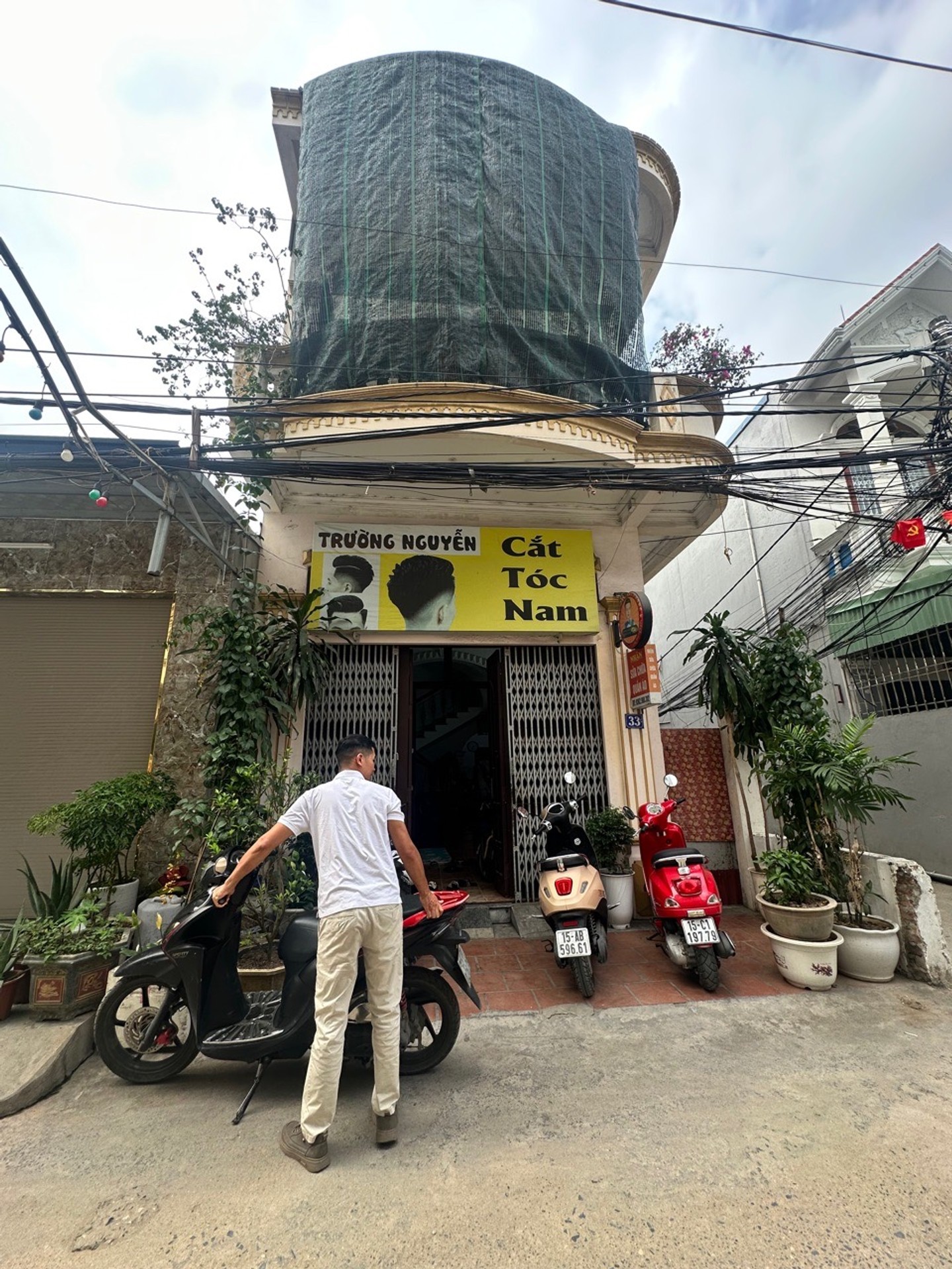 Nhà 3 tầng kiên cố trên mặt đường lớn tại trung tâm Hải An