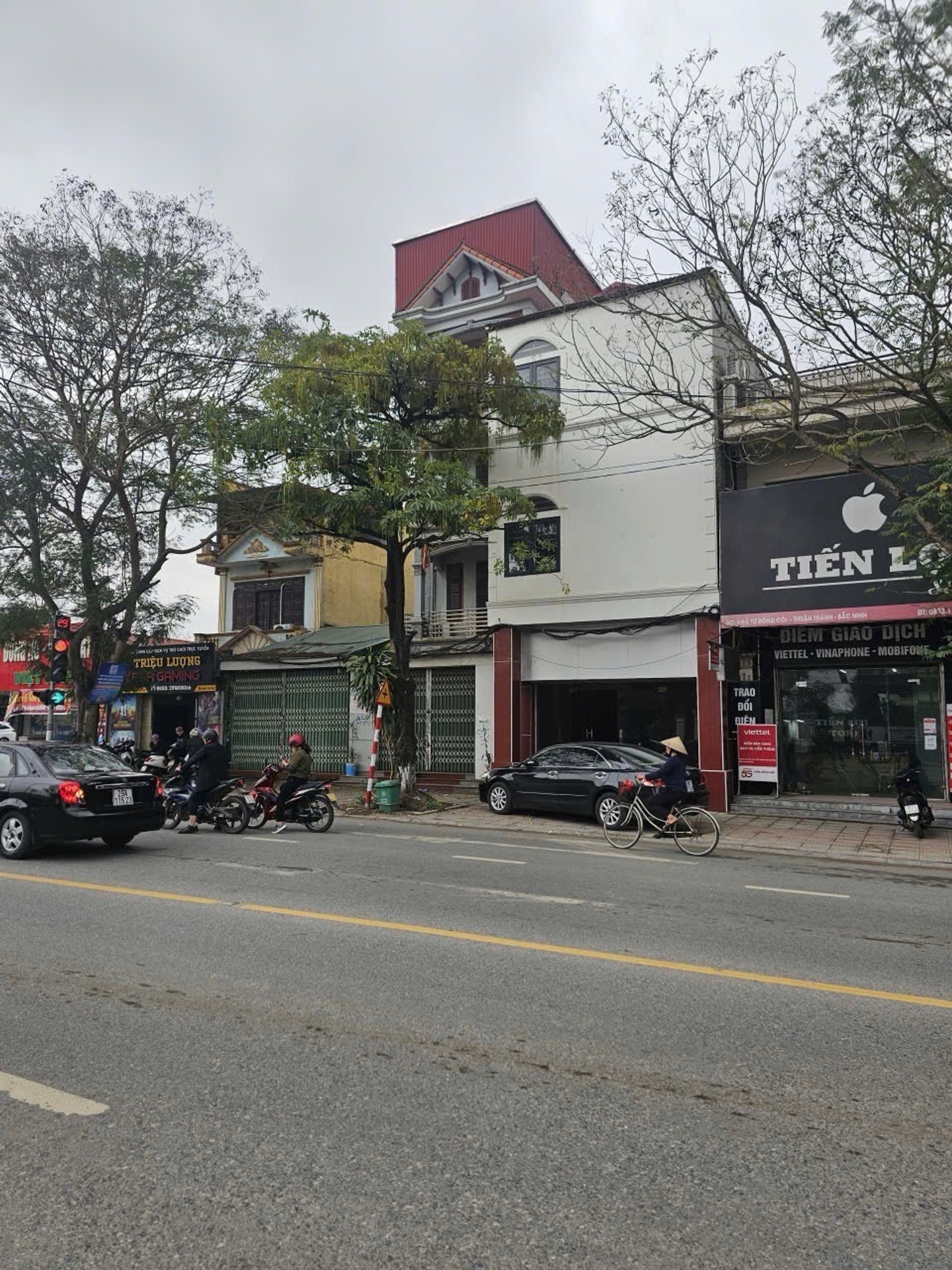 Nhà phố ba tầng đẳng cấp tại trung tâm Đông Côi, vị trí vàng kinh doanh sầm uất