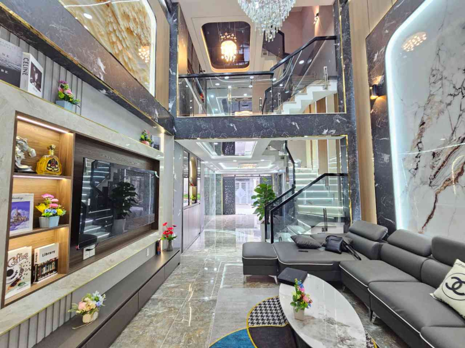 Nhà Mặt Tiền TX38 Thới An, Quận 12 - Sẵn Sàng Về Ở