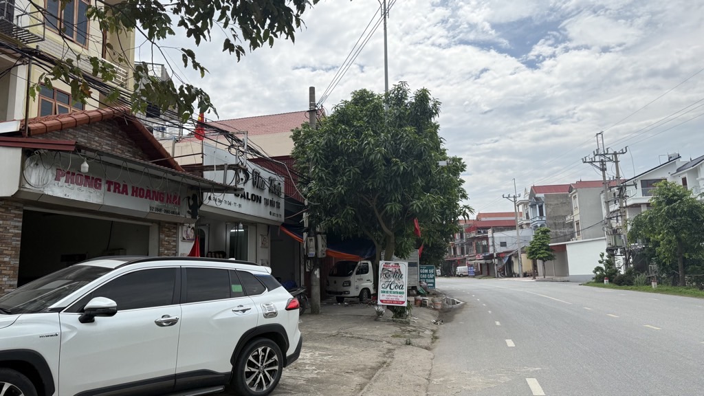 Nhà mặt phố quốc lộ Bắc Ninh, kinh doanh đỉnh, vỉa hè rộng
