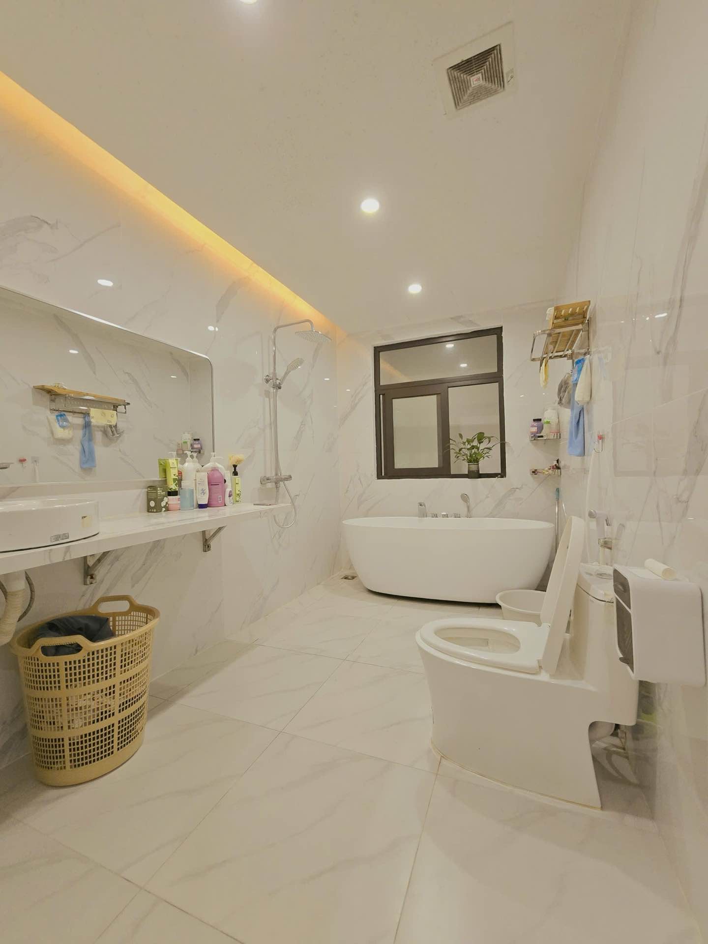 Bán nhà riêng 5 tầng tại Cổ Nhuế, mặt tiền 4.5m, gần phố, pháp lý cơ sở