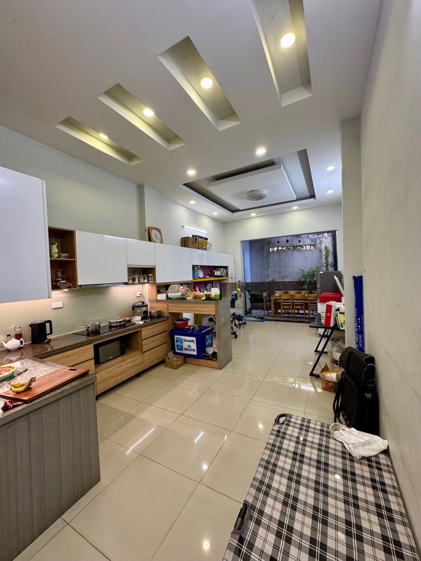 90 m _ 2 lầu _ hẻm xe hơi _ nhà dài 25 m chốt nhanh
