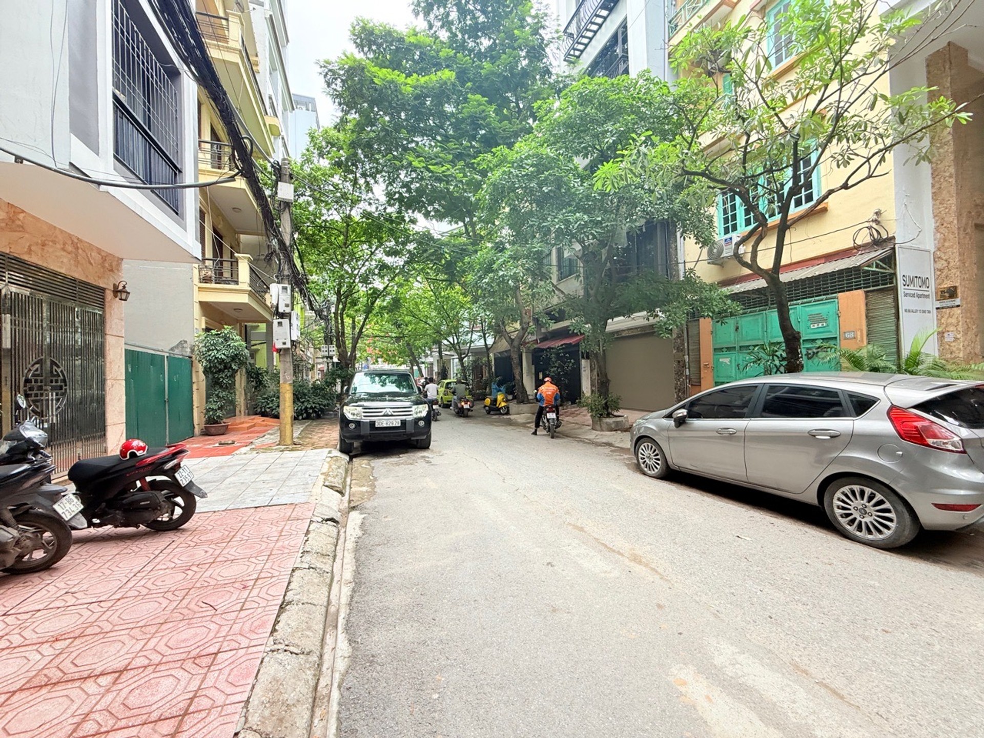 SIÊU PHẨM BA ĐÌNH – LINH LANG -ĐÀO TẤN
VỊ TRÍ CÓ 1 KHÔNG 2 - LÔ GÓC 2 MẶT VỈA HÈ, Ô TÔ TRÁNH ĐỖ .
