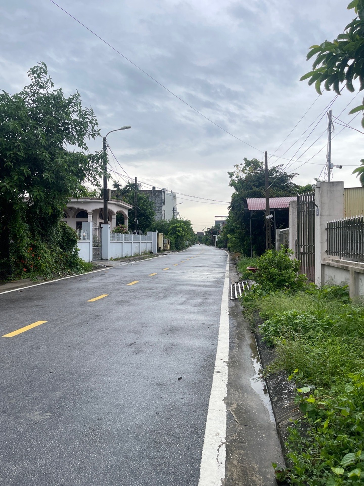 Đất Mặt Đường Nhựa Mặt Tiền Rộng - Cơ Hội Đầu Tư Đỉnh Cao Tại Nhất Trí