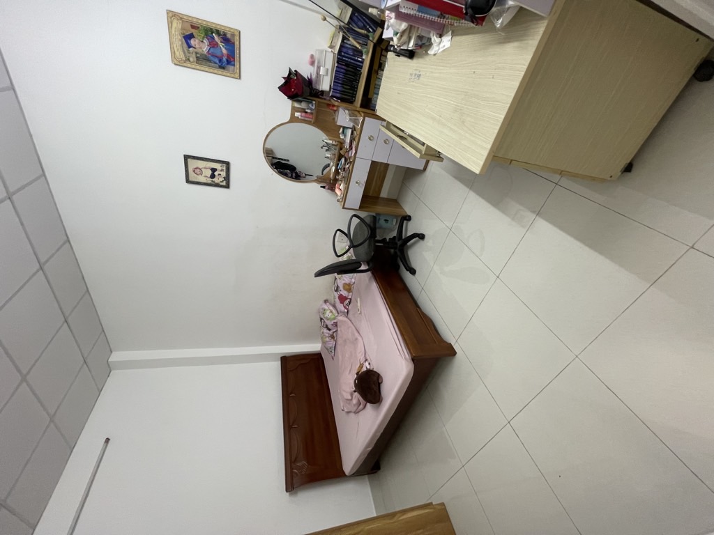 Bán nhà riêng 2 tầng, 71m2, khu Tân Sơn Nhì, giá 6.45 tỷ