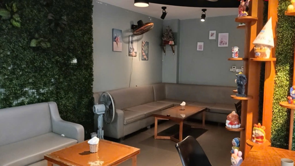 Bán nhà mặt phố Phú Diễn 85m2, 6 tầng, lô góc mặt tiền 17m có thang máy kinh doanh đa năng