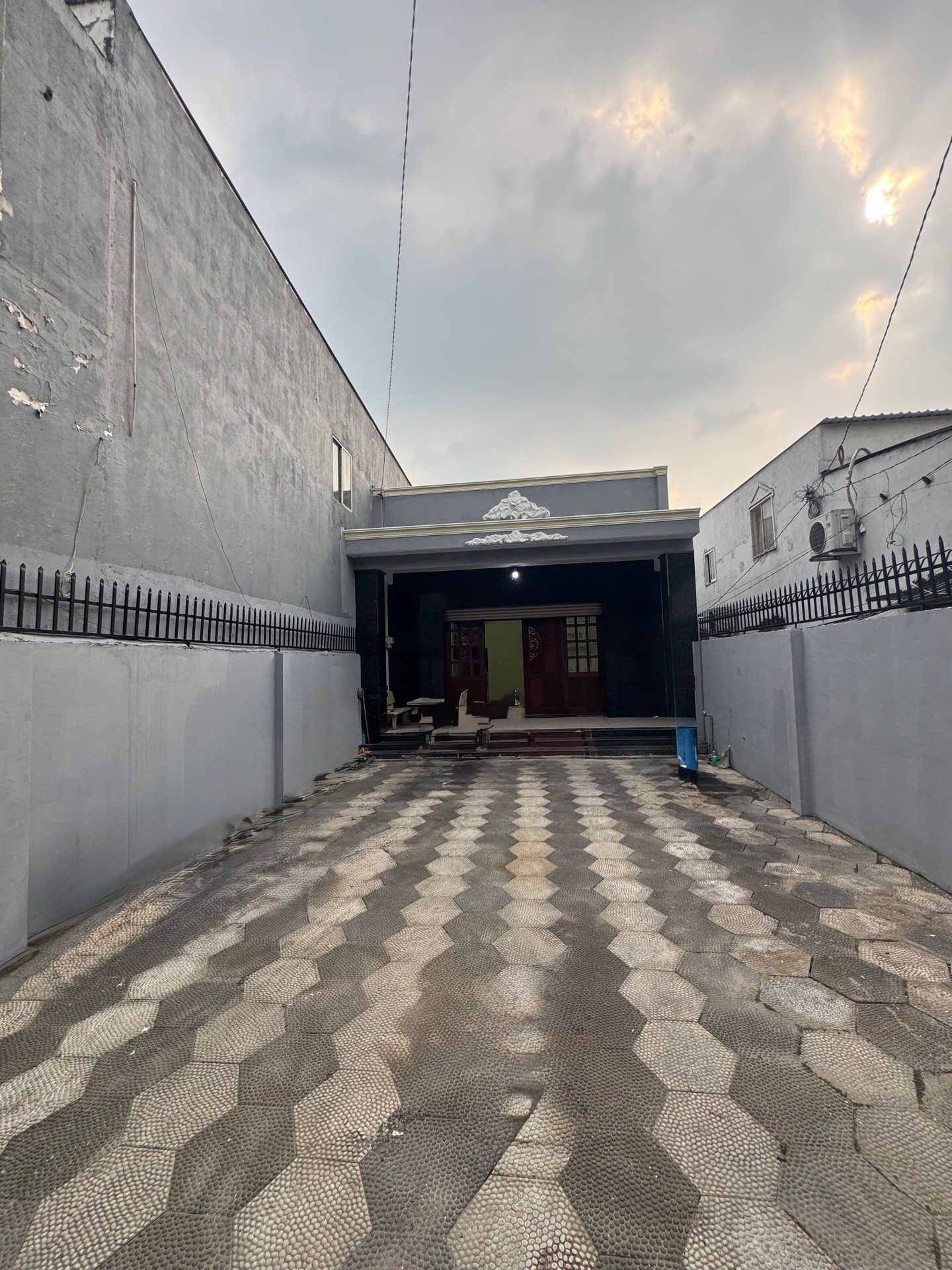 Bán nhà mặt phố 219m² tại Lê Minh Xuân Bình Chánh giá 7.2 tỷ