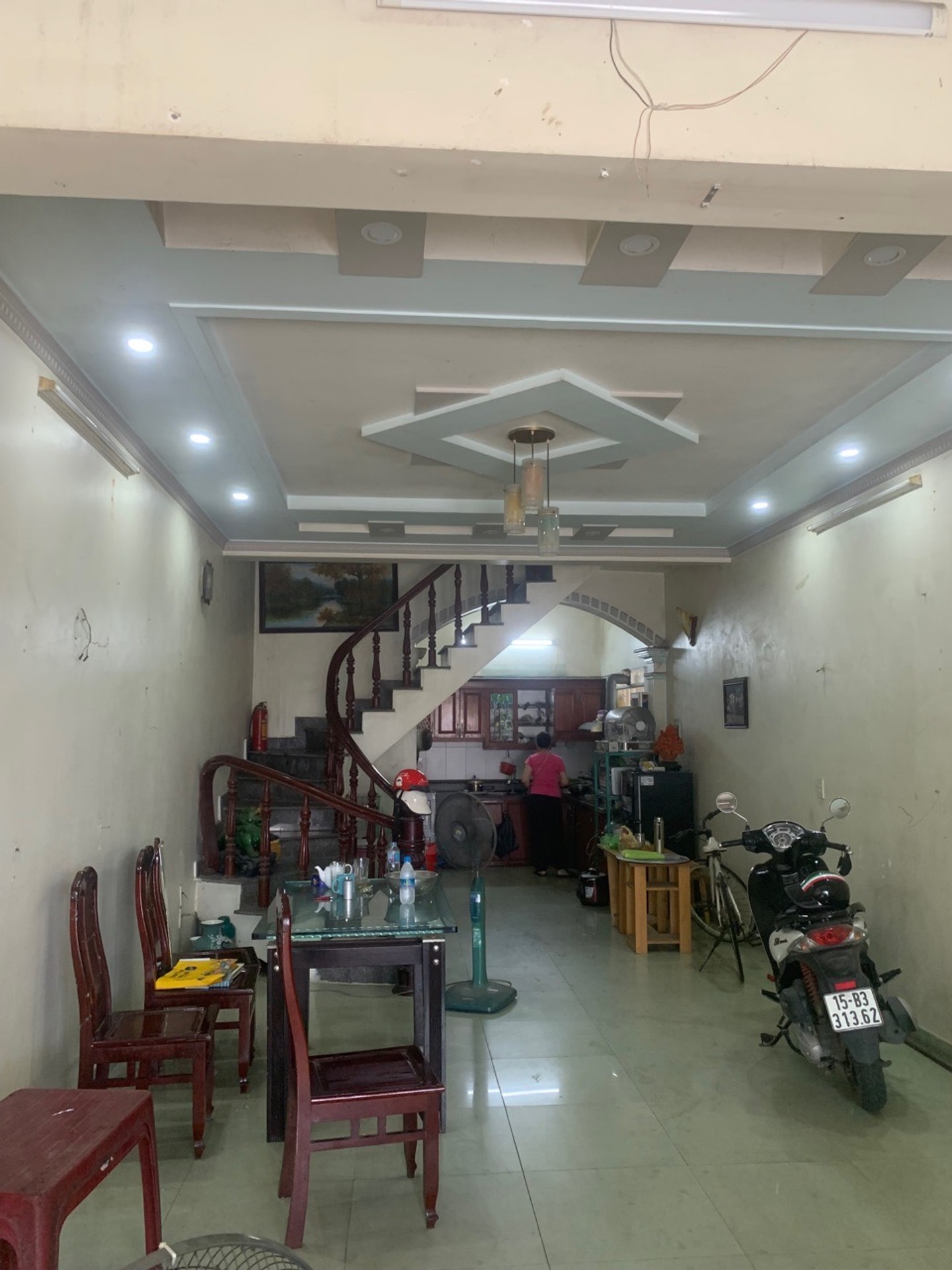 Nhà mặt phố đường lớn, trung tâm quận Lê Chân thuận tiện kinh doanh và sinh sống