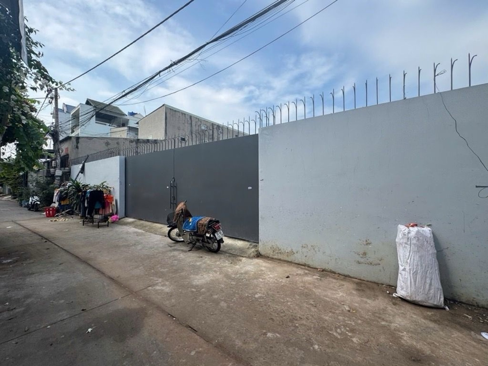 Bán nhà riêng 1 tầng diện tích gần 1000m2 tại Hương Lộ 2, Bình Tân