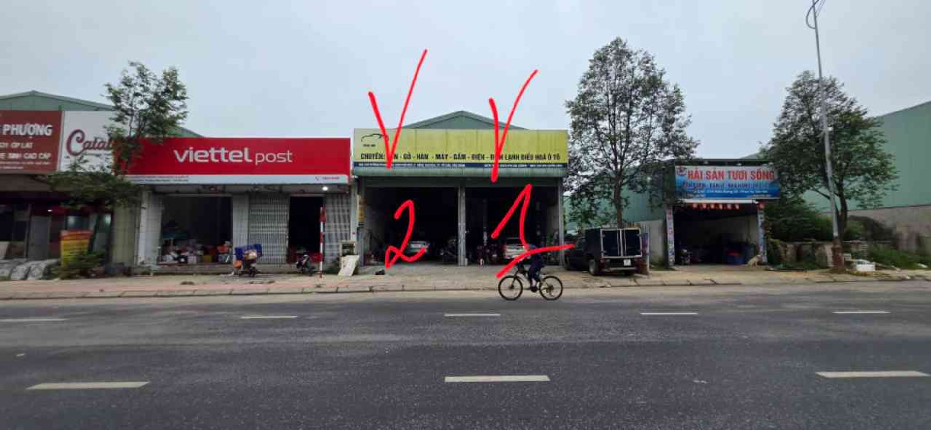 Nhà mặt phố Minh Khai giá sốc siêu hấp dẫn
