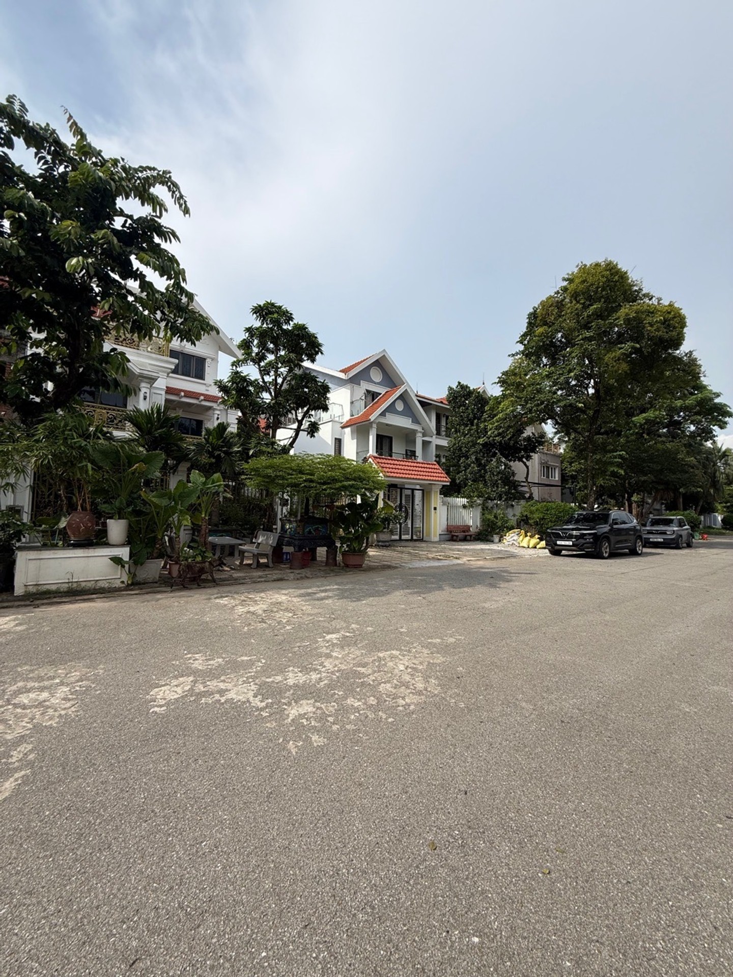 Biệt thự kiểu Pháp đẳng cấp tại Long Việt Riverside với nội thất hoàn thiện cao cấp