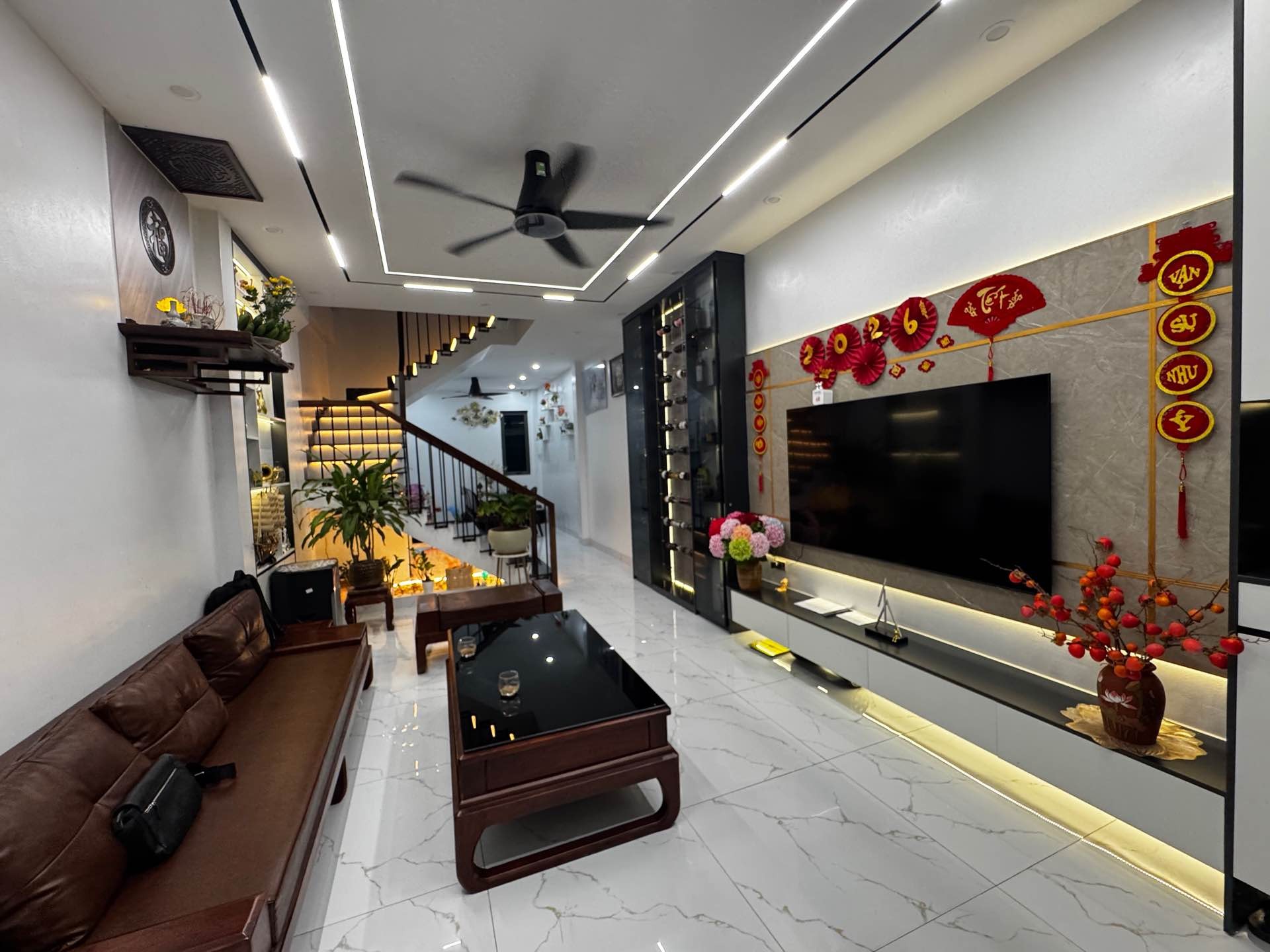 Nhà 4 tầng 4 phòng ngủ tại Thôn Phúc Thọ giá 7.6 tỷ