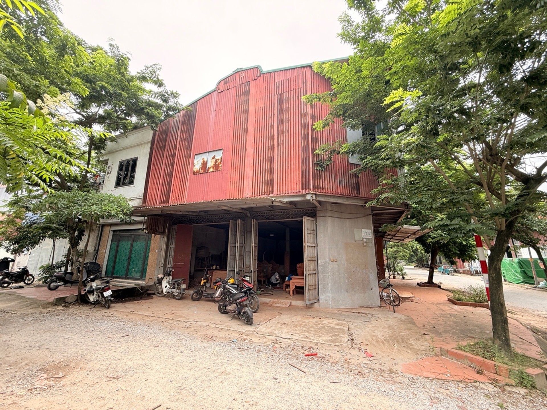 Bán nhà mặt phố diện tích 77,8m² tại khu vực sầm uất, pháp lý rõ ràng