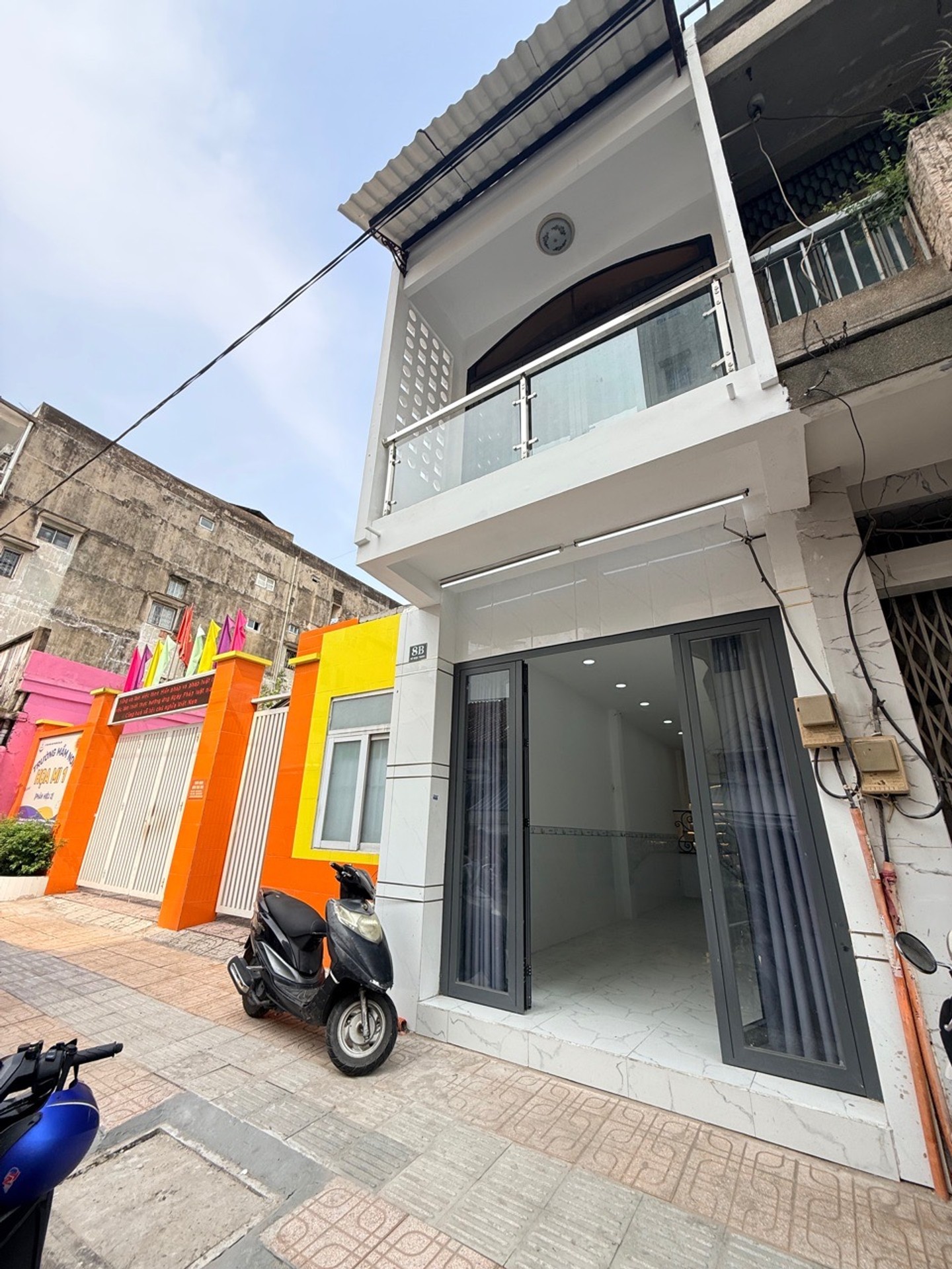 Nhà mặt phố kinh doanh sầm uất tại Quận 5 giá hấp dẫn