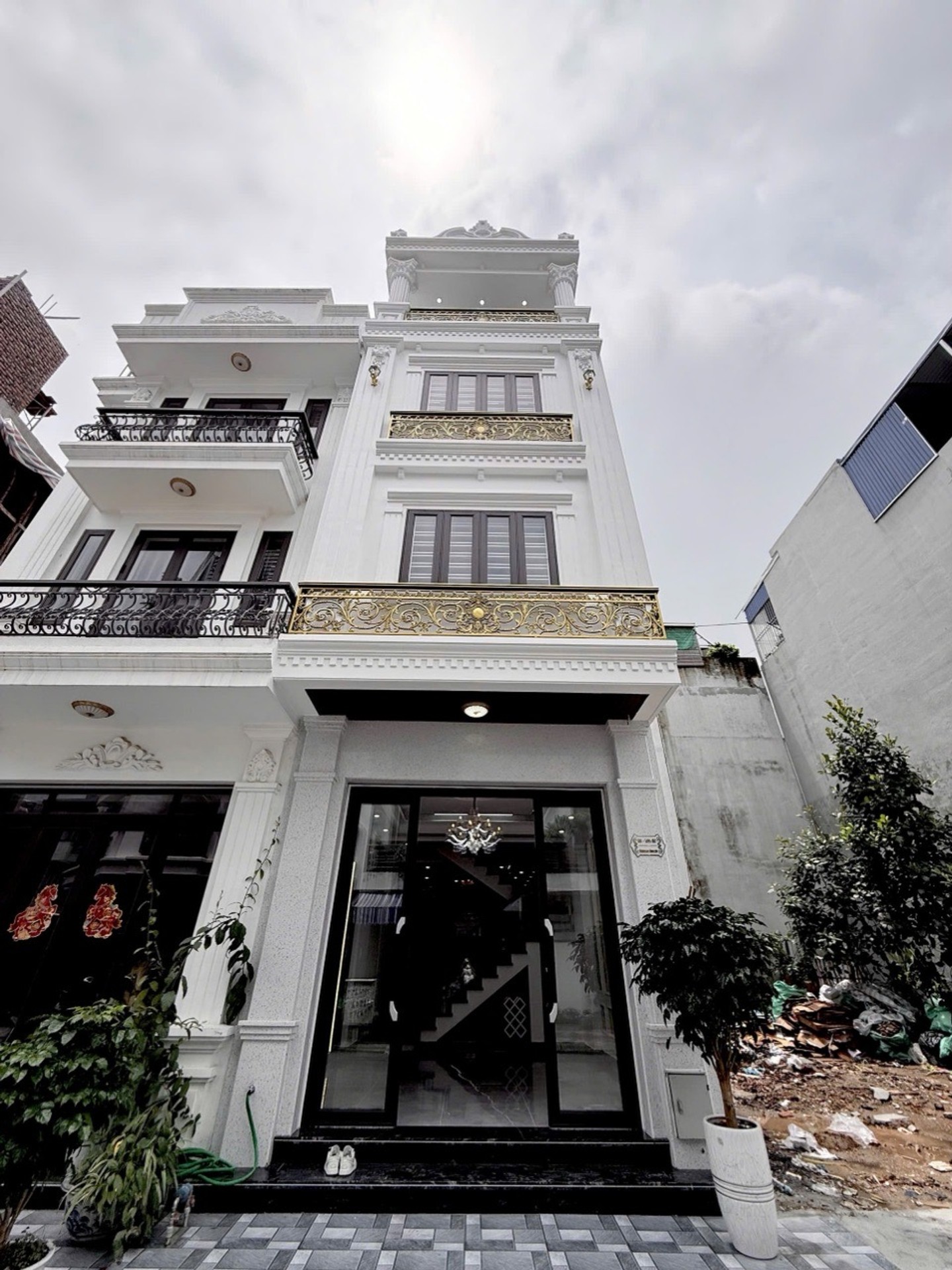 Biệt thự liền kề thiết kế sang trọng tại khu TĐC Vinhomes Riverside
