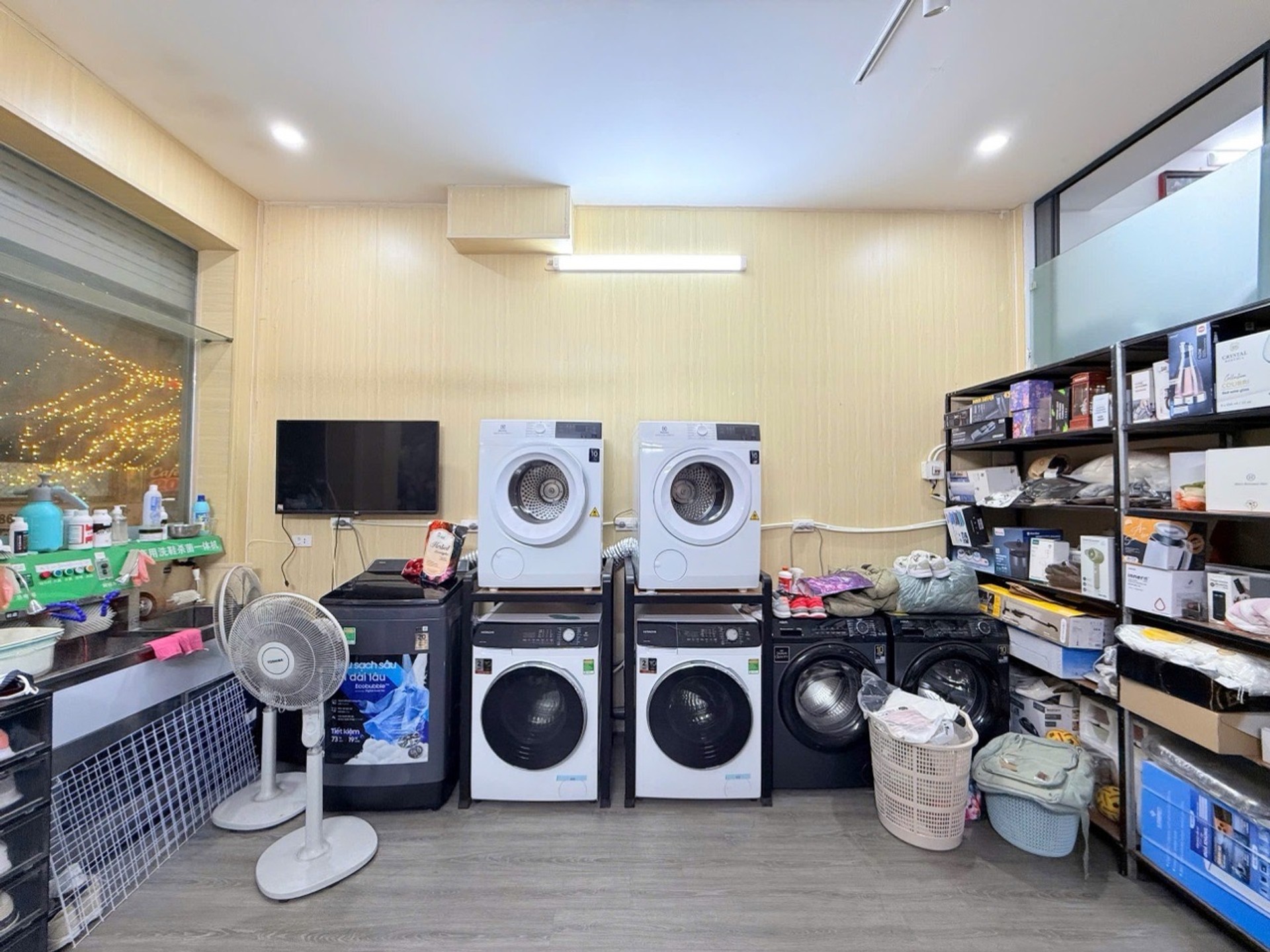 Bán nhà 85m2, MT6m kinh doanh đỉnh, 2 mặt thoáng, ô tô đỗ thoải mái phố Lạc Trung, Kim Ngưu